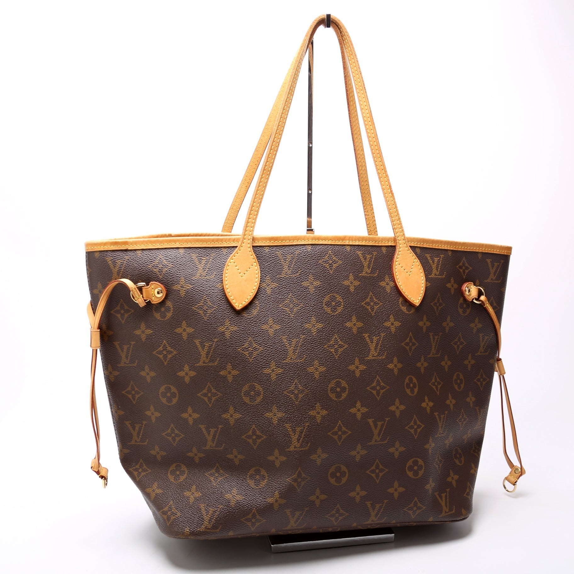 Louis Vuitton Neverfull MM Monogram Tote Bag Monogram 70