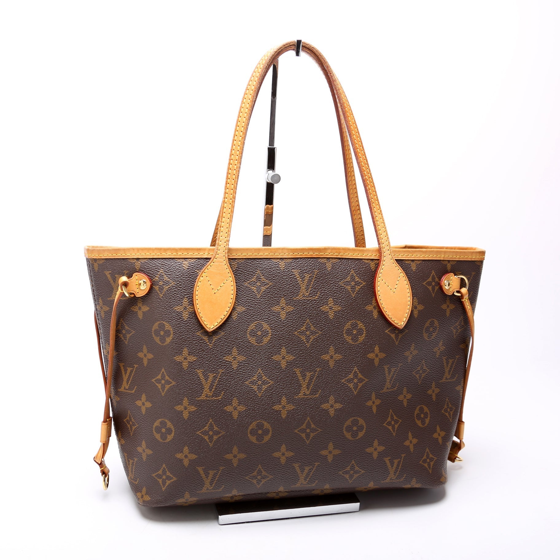 Louis Vuitton Neverfull PM Monogram Tote Bag Monogram 26