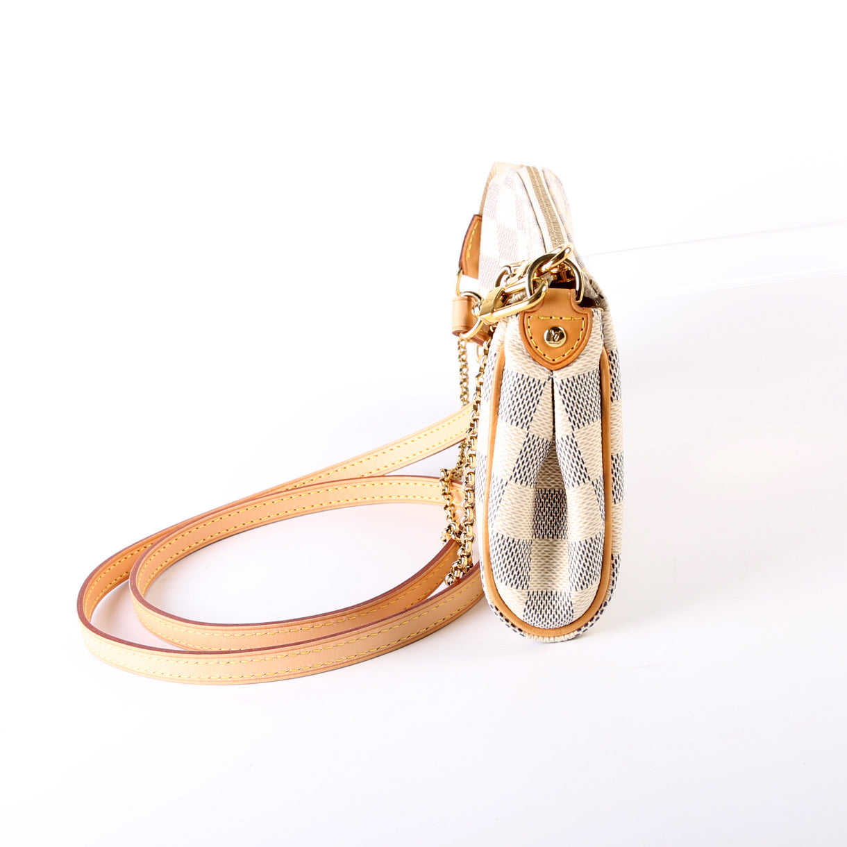 Louis Vuitton Eva Azur Damier Clutch Bag Azur 7