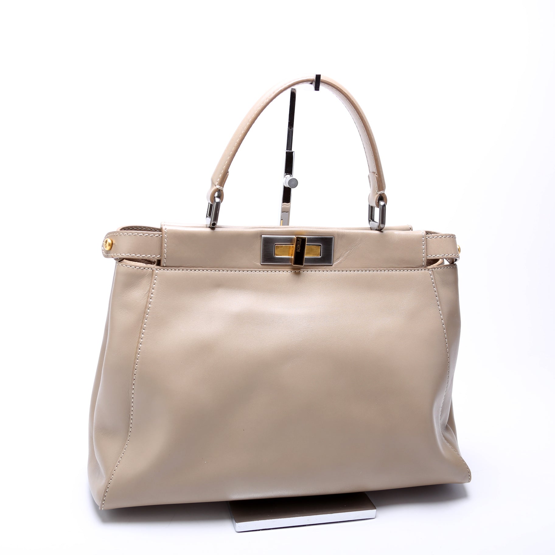 Fendi 8Bn226 Peekaboo Bag Medium Travel Bag