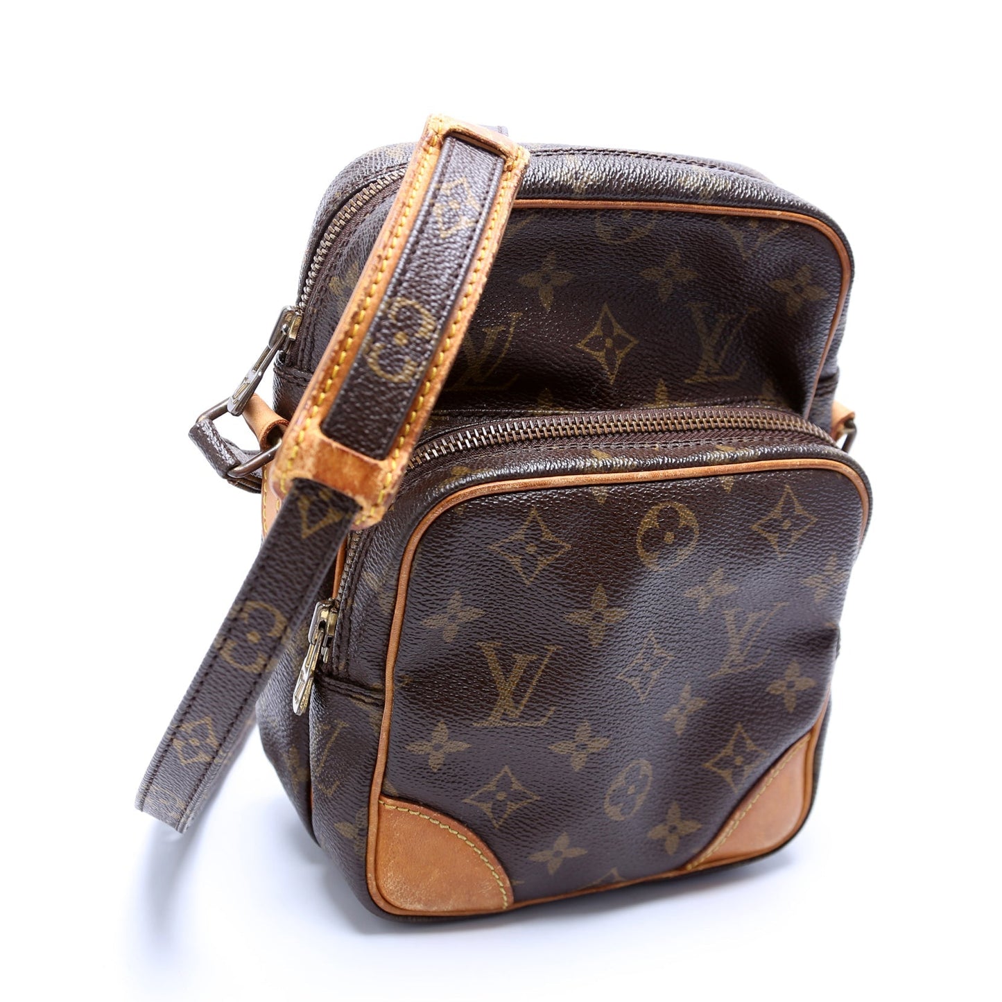 Louis Vuitton Amazone Monogram Handbag Monogram 23