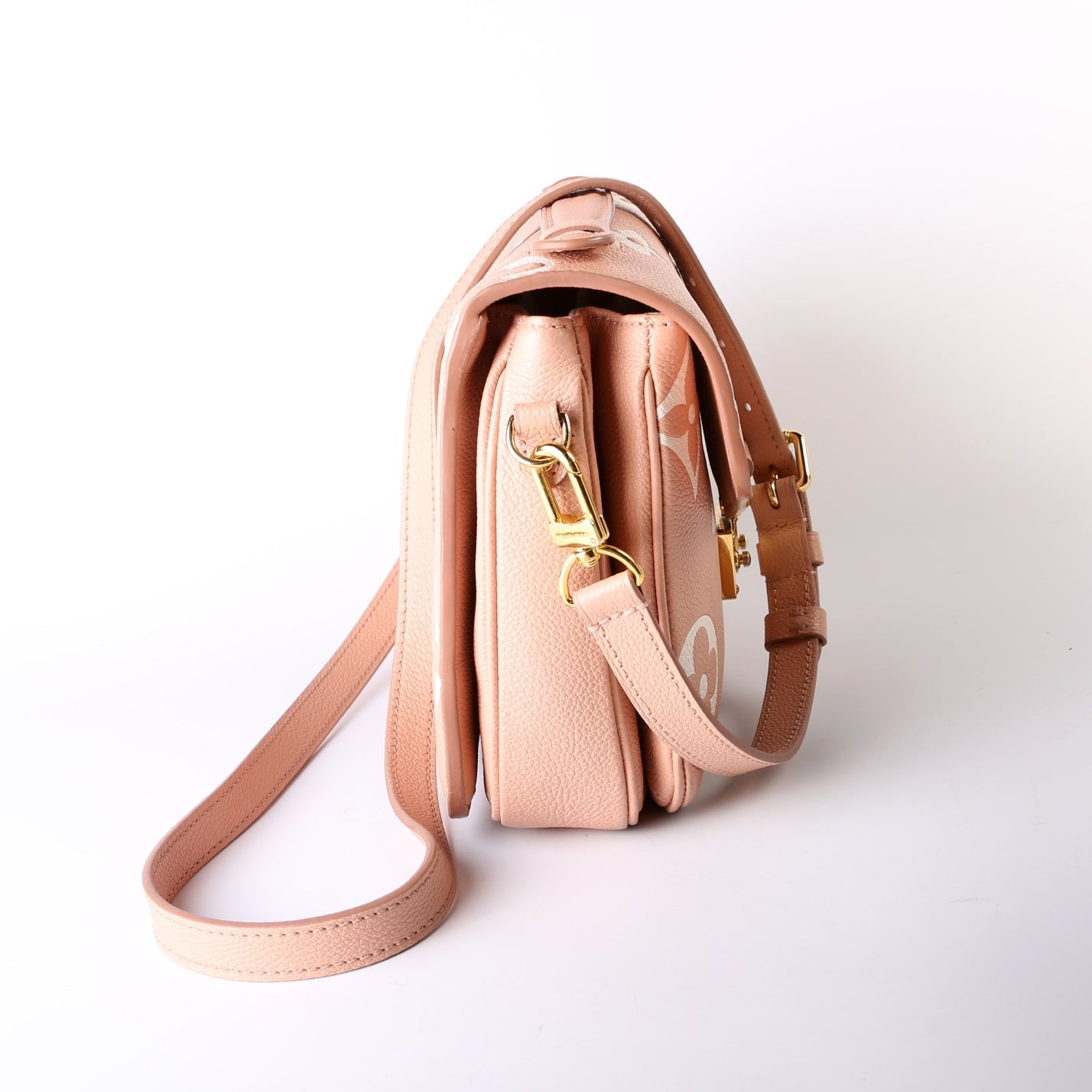 Louis Vuitton Pochette Metis Bicolor Empreinte Pink Clutch Bag