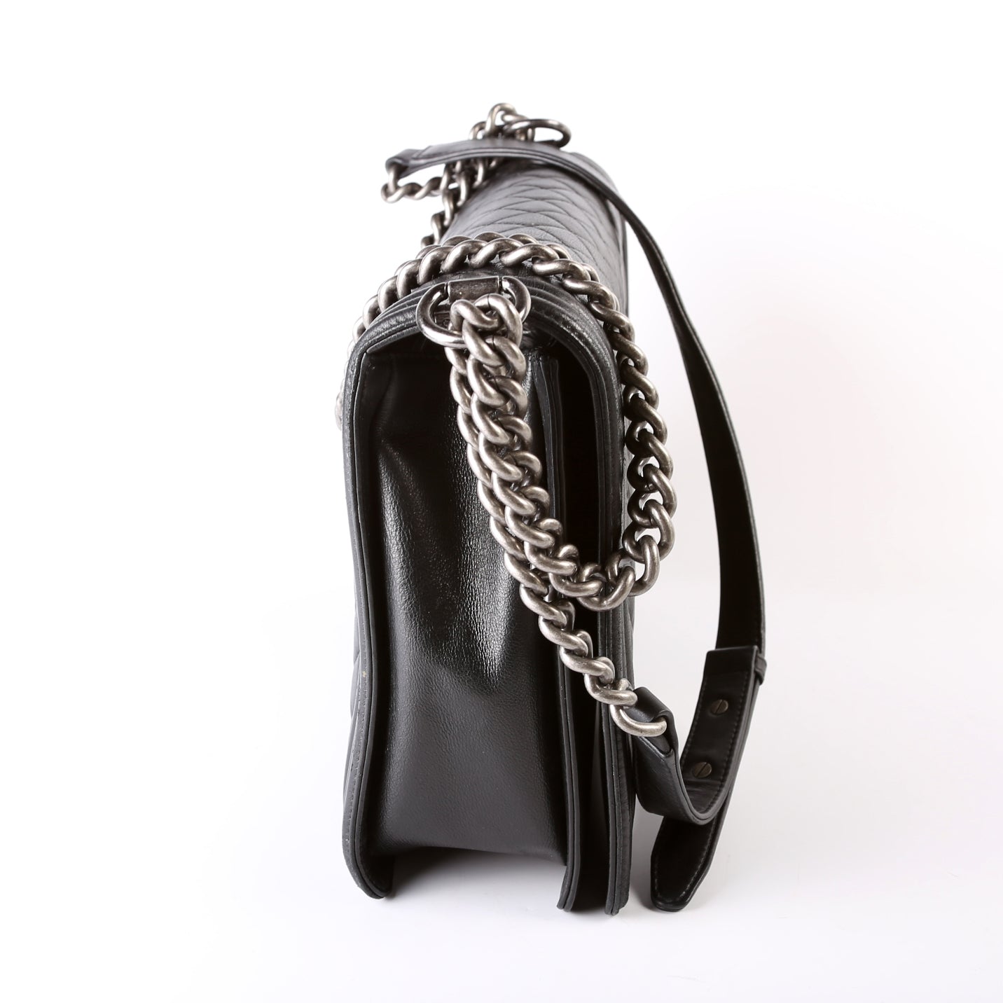 Chanel Boy Flap Lambskin 19M Black Handbag