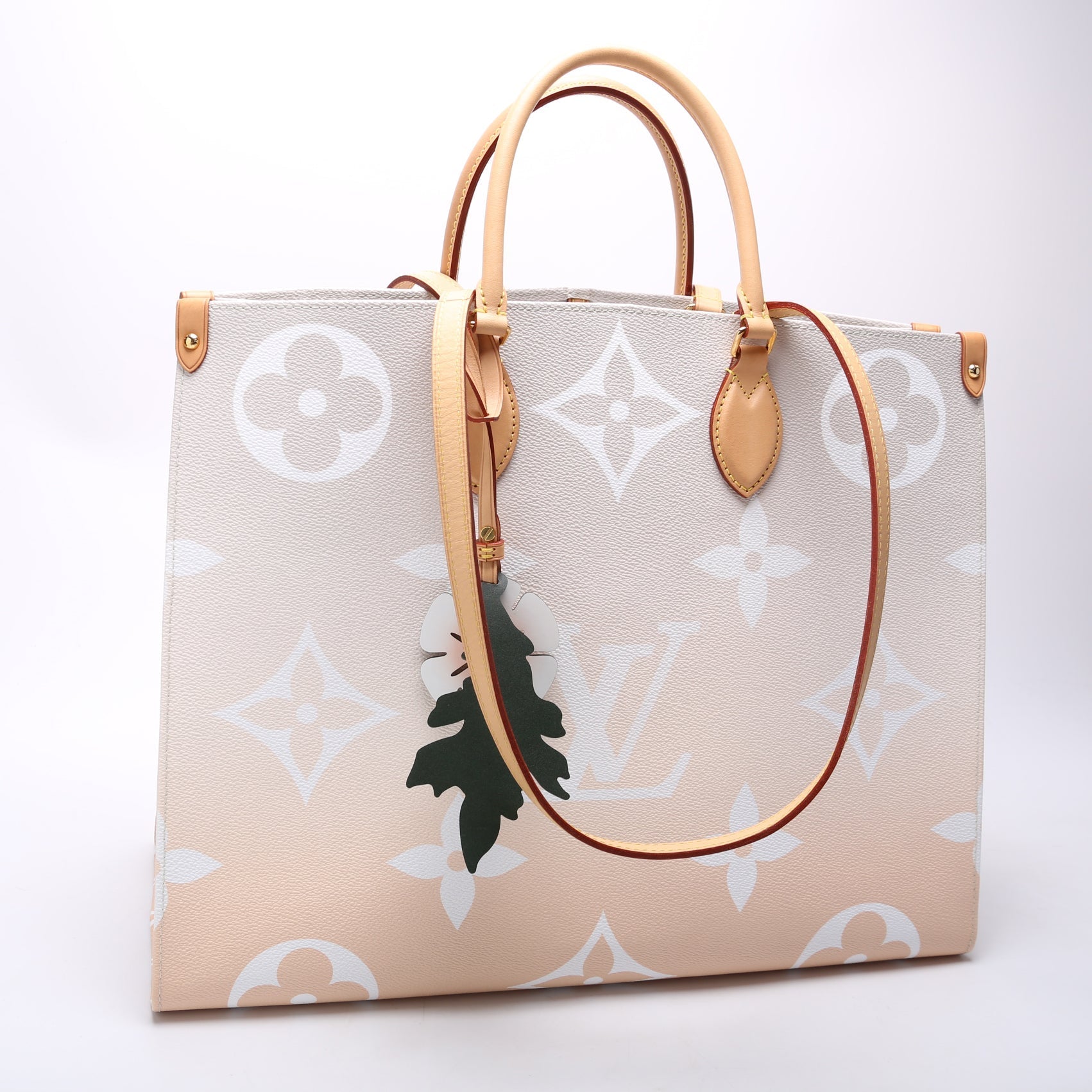 Louis Vuitton ONTHEGO GM By Pool Peach Handbag