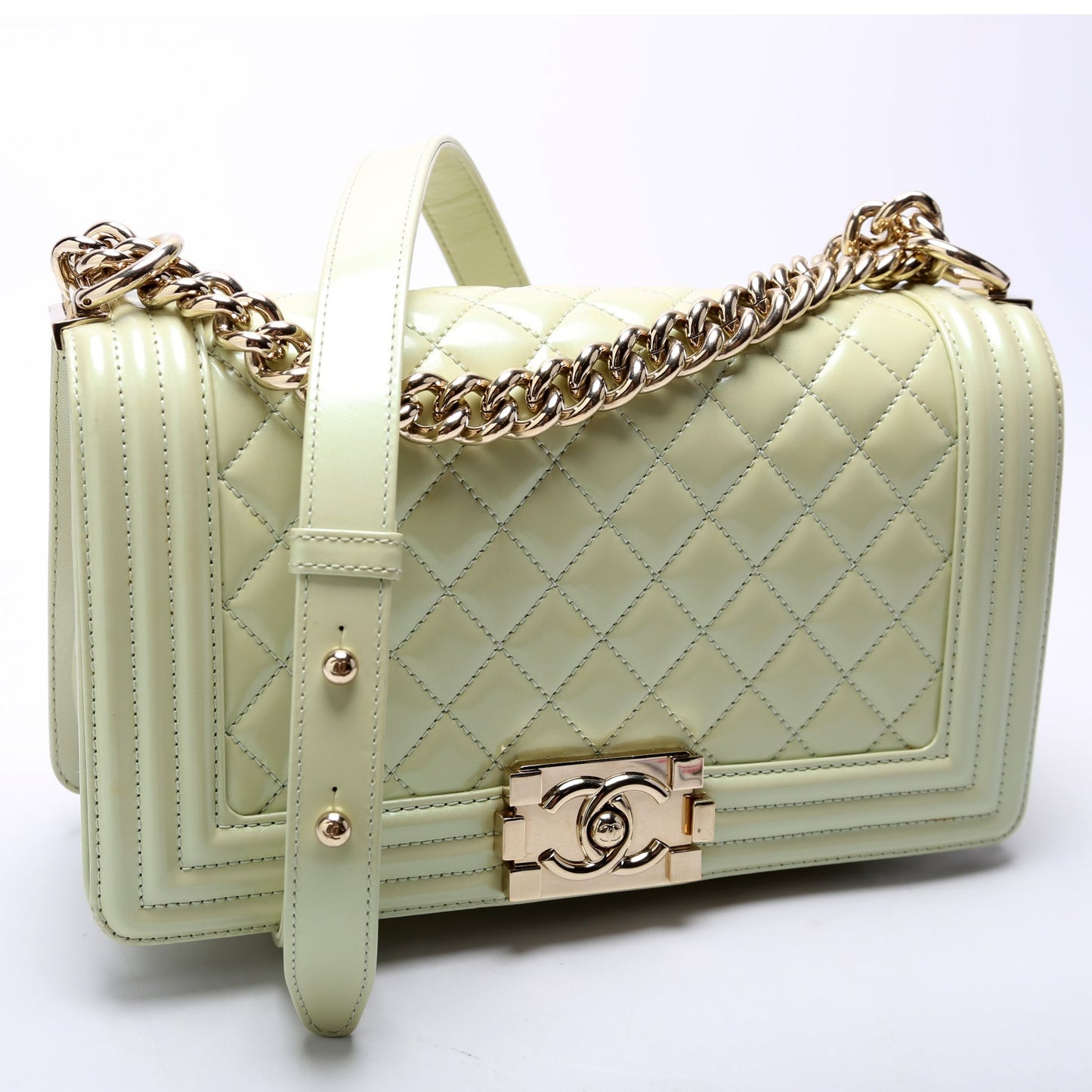 Chanel Boy Flap 22M Green Handbag