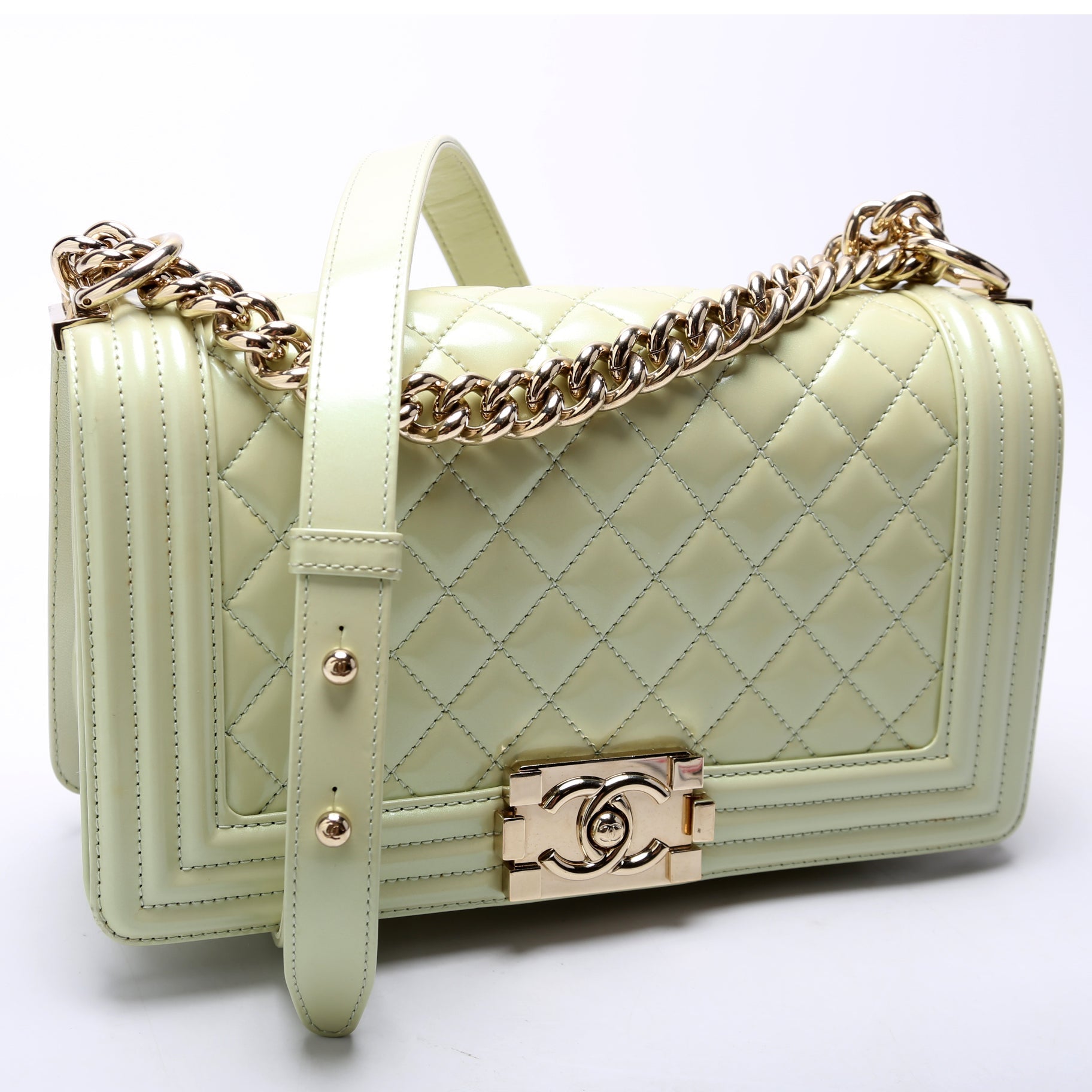 Chanel Boy Flap 22M Green Handbag