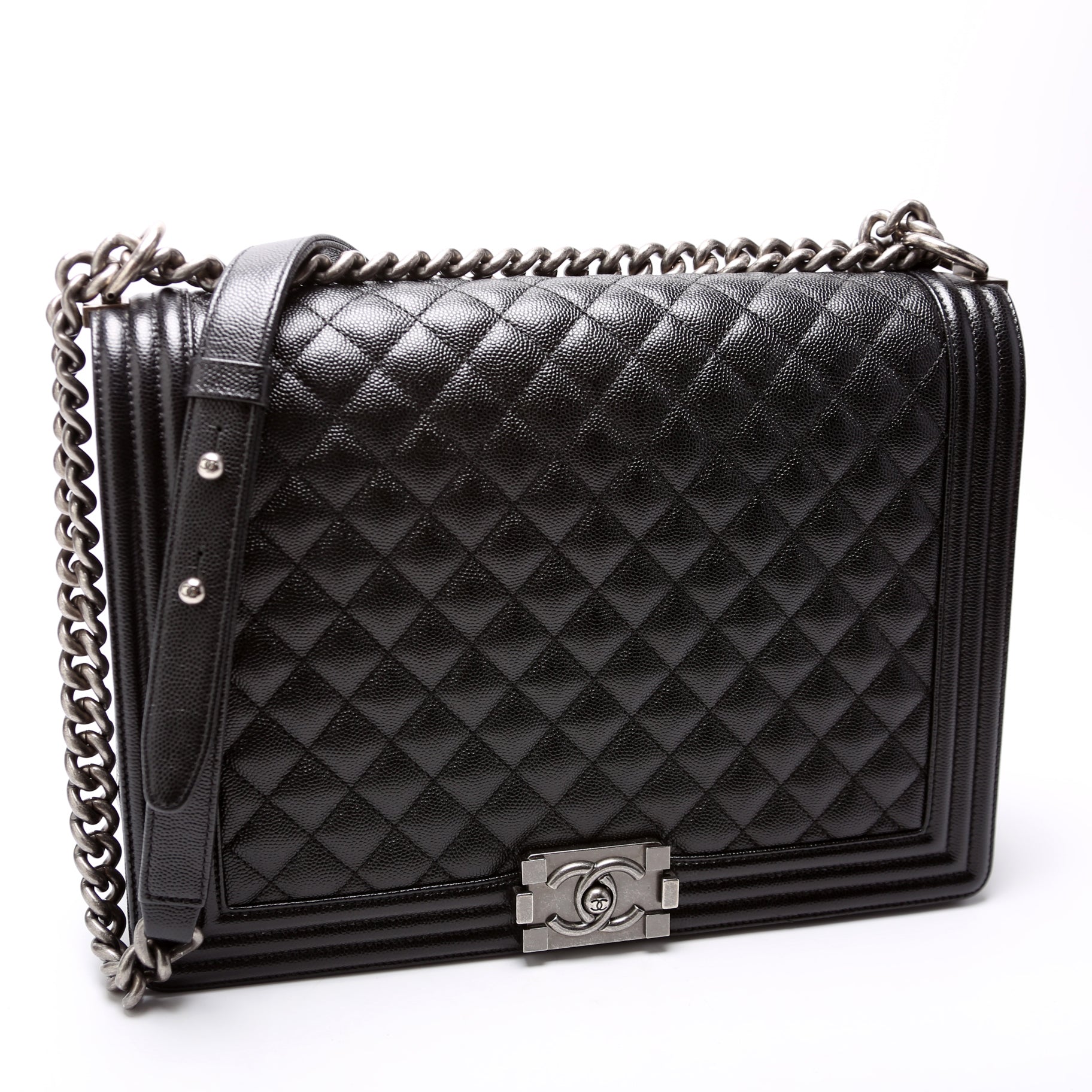 Chanel Boy Flap Caviar 25-28M Black Handbag