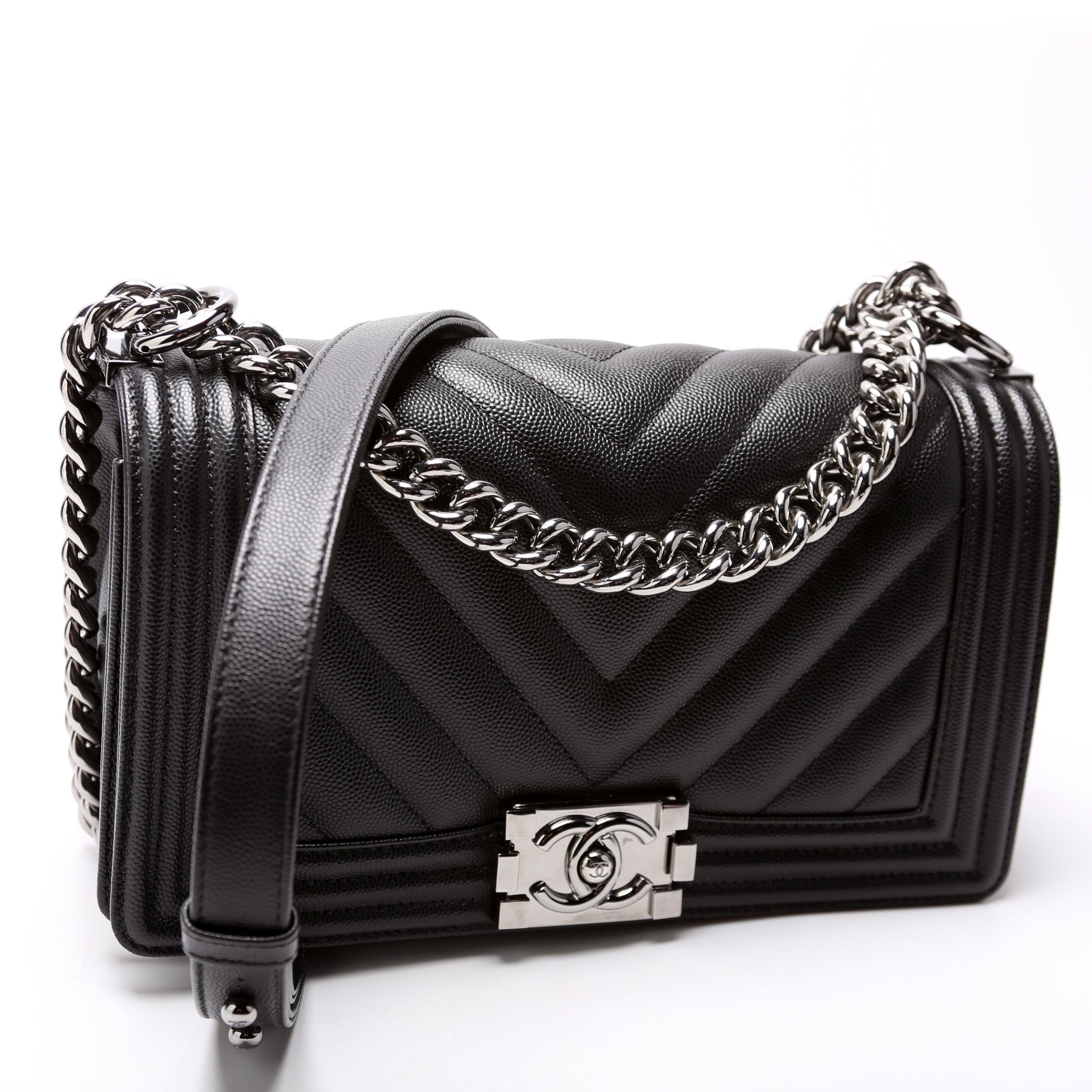 Chanel Boy Flap Chevron Caviar 25M Black Handbag