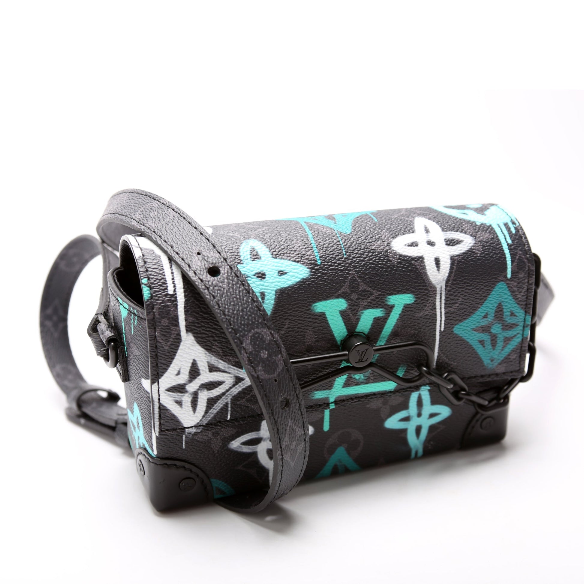 Louis Vuitton Steamer Wearable Eclipse Graffiti Multi Monogram Black Wallet Case