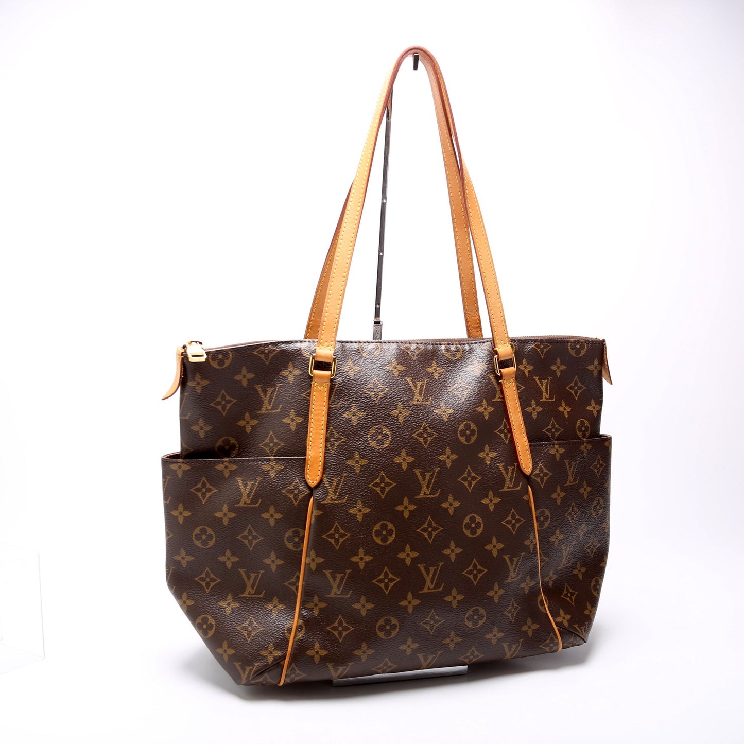 Louis Vuitton Totally Monogram MM Handbag Monogram 20