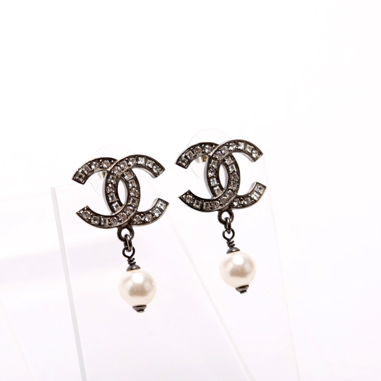 Chanel CC Crystal Faux Pearl Drop Earrings Gunmetal/Pearl