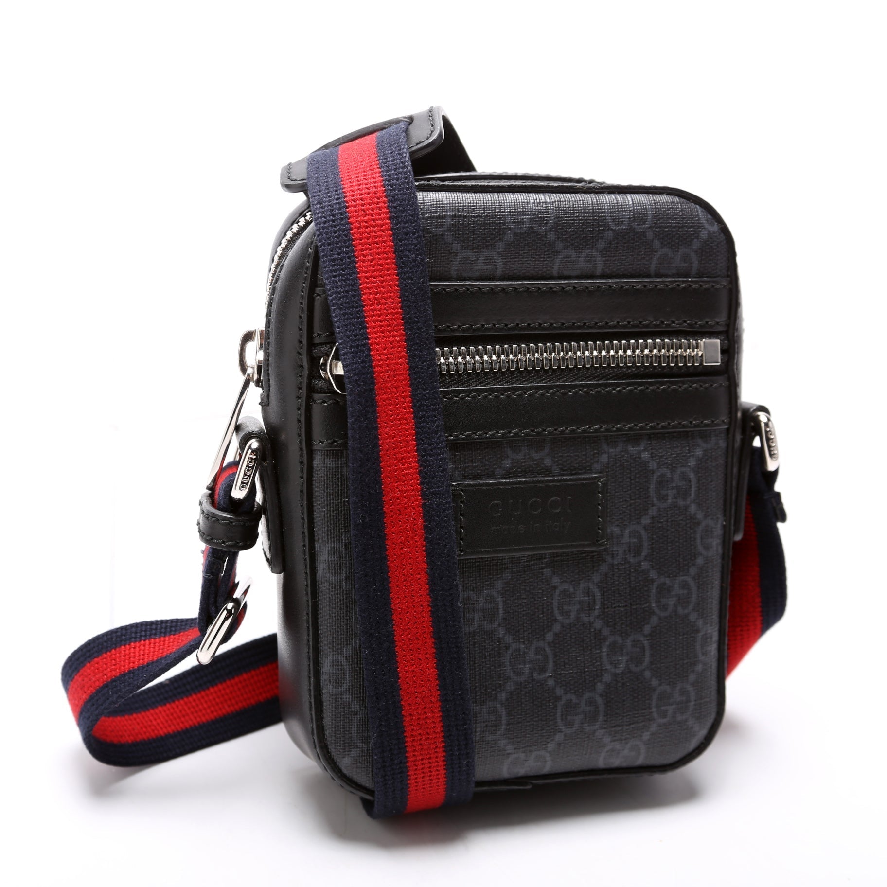 Gucci GG Supreme Messenger Black Travel Bag