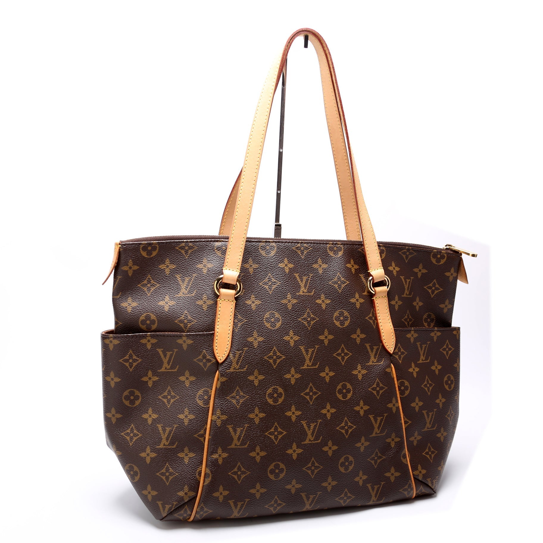 Louis Vuitton Totally Monogram MM Handbag Monogram 28