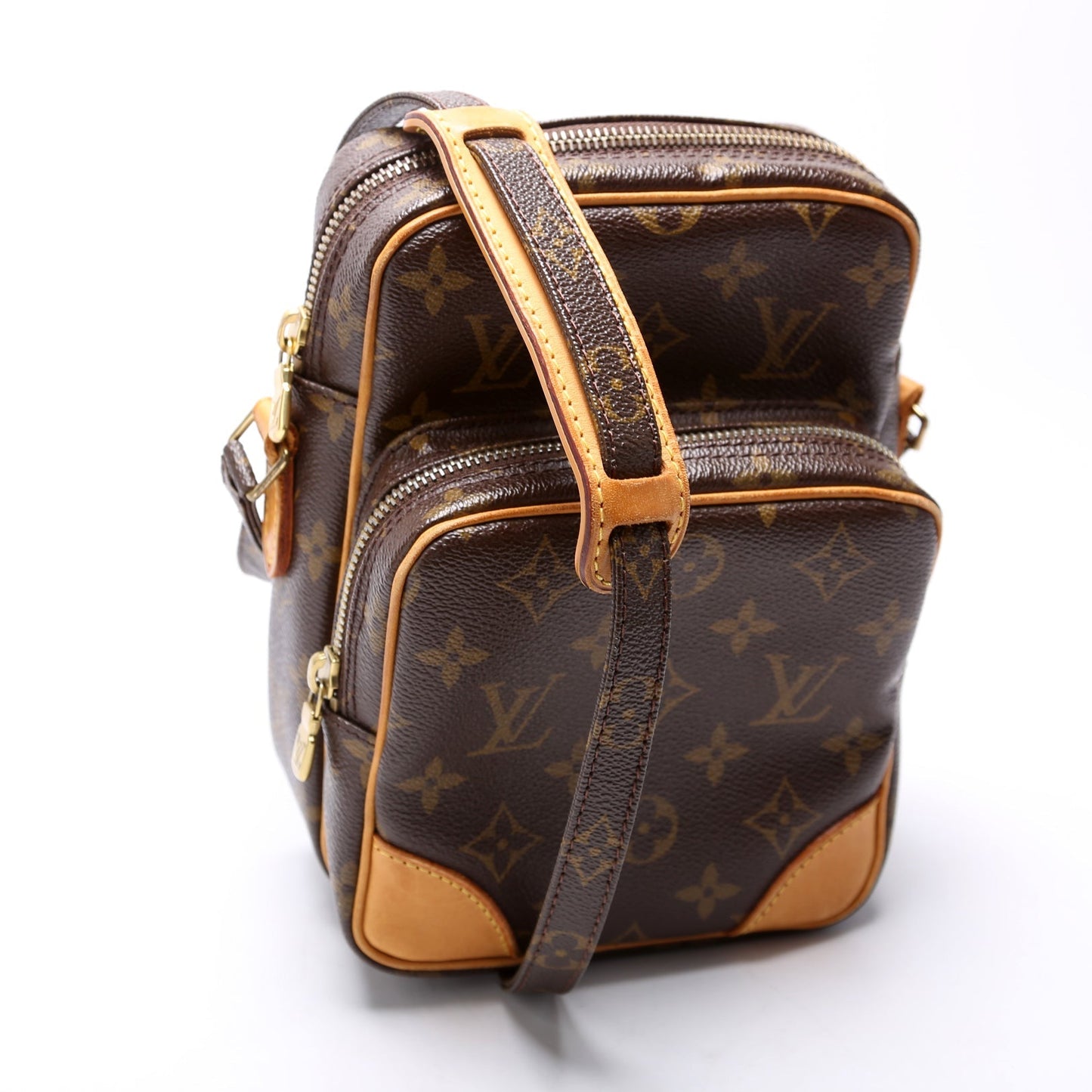 Louis Vuitton Amazone Monogram Handbag Monogram 32