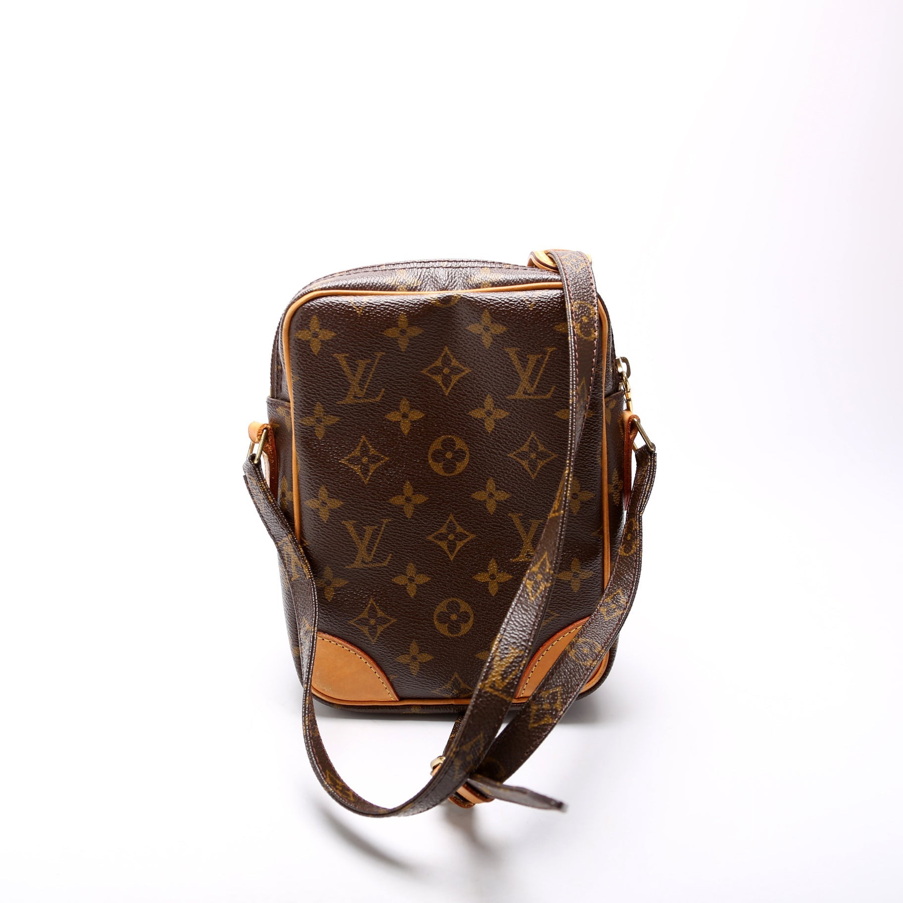 Louis Vuitton Amazone Monogram Handbag Monogram 32