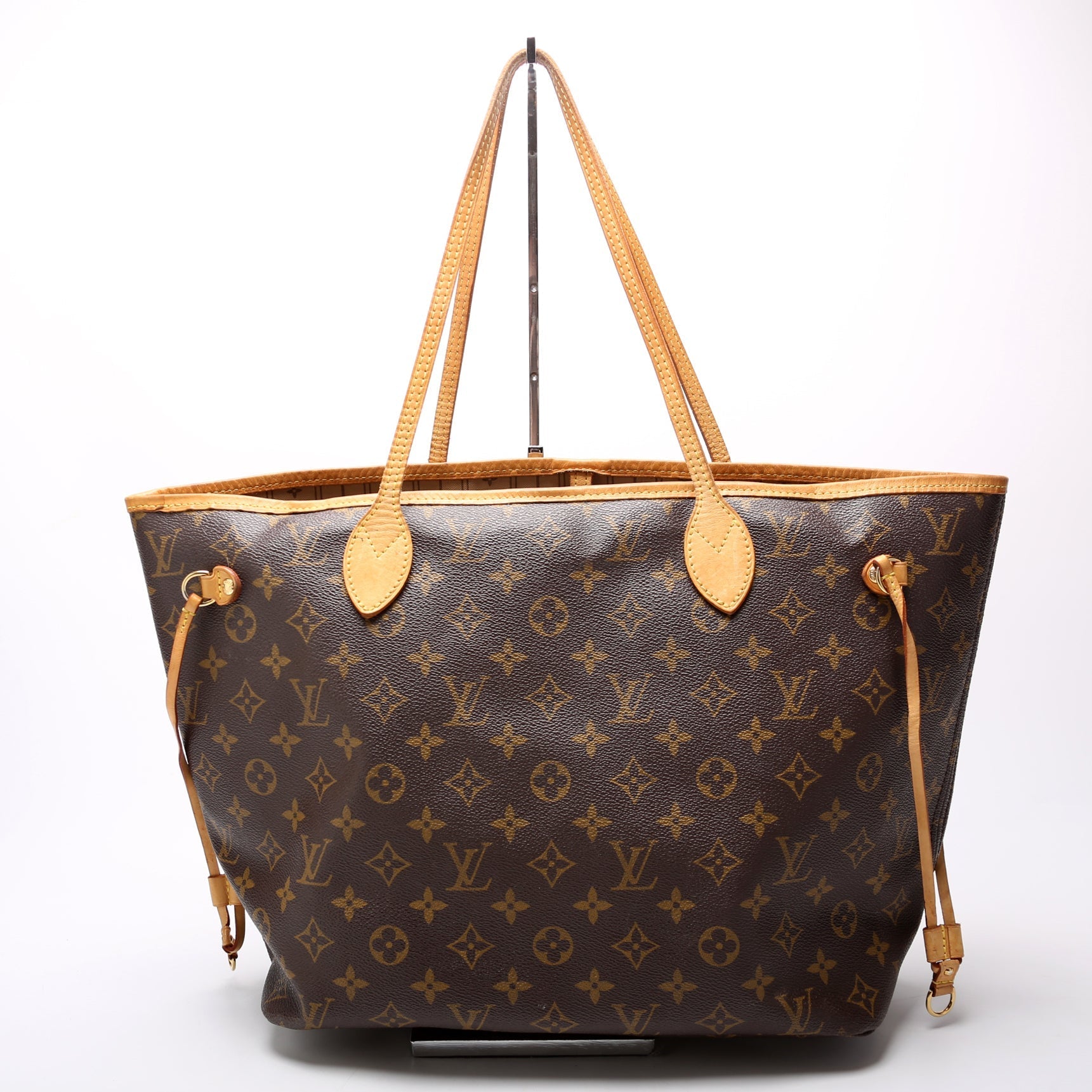 Louis Vuitton Neverfull MM Monogram Tote Bag Monogram 84
