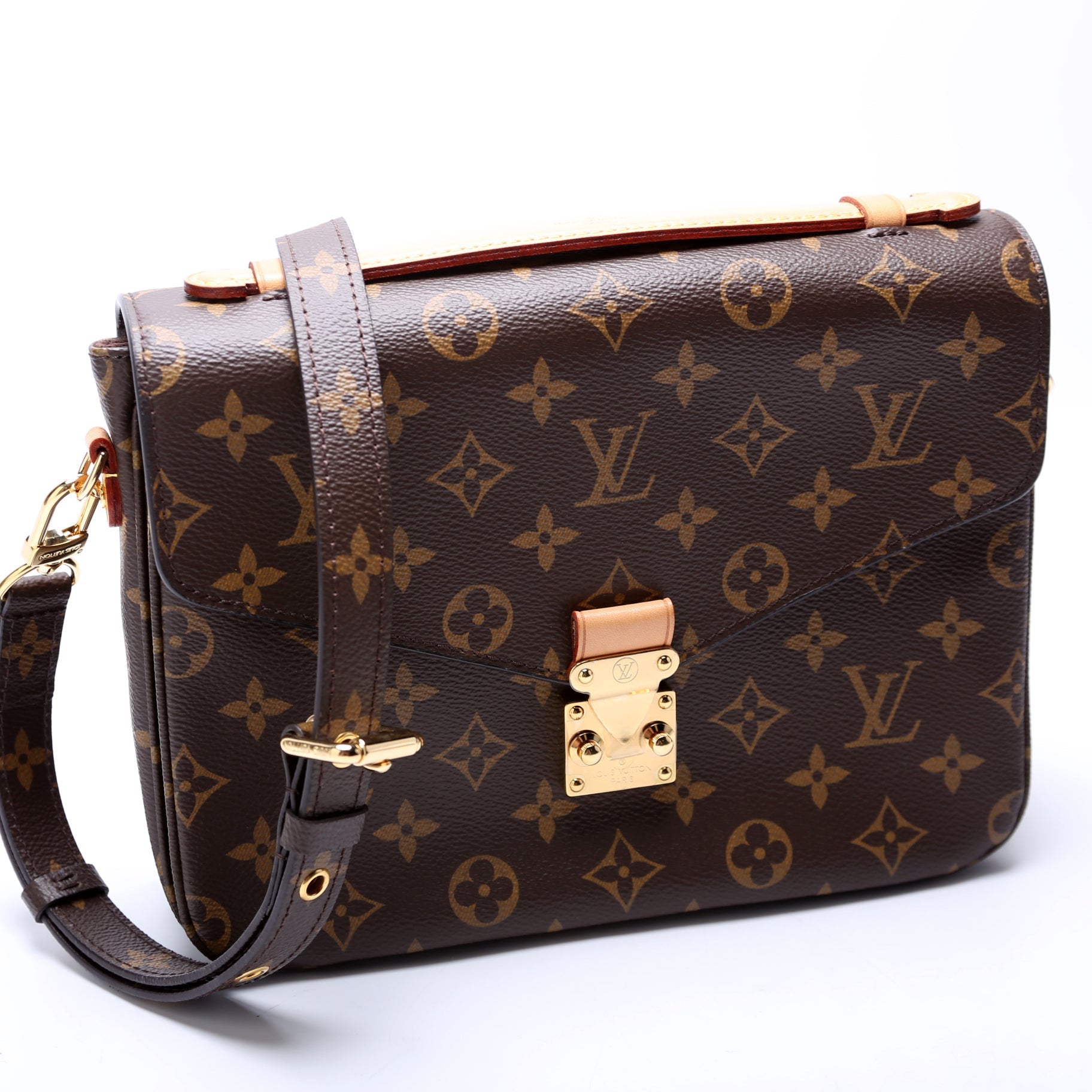 Louis Vuitton Pochette Metis Monogram Clutch Bag Monogram 74