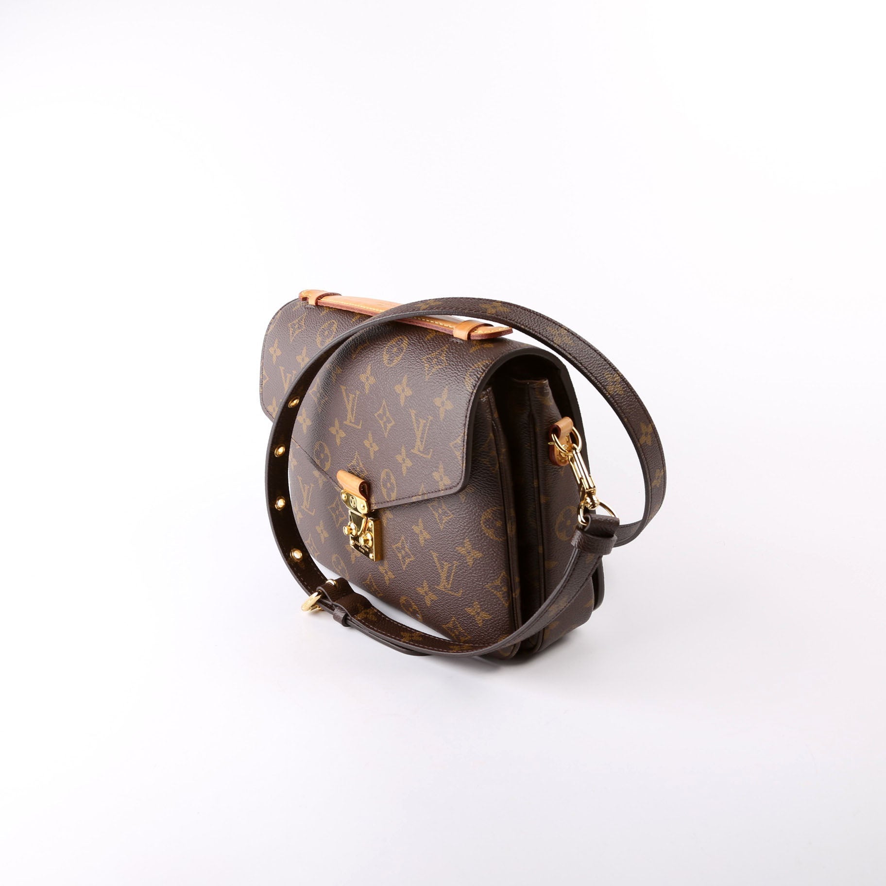 Louis Vuitton Pochette Metis Monogram Clutch Bag Monogram 72