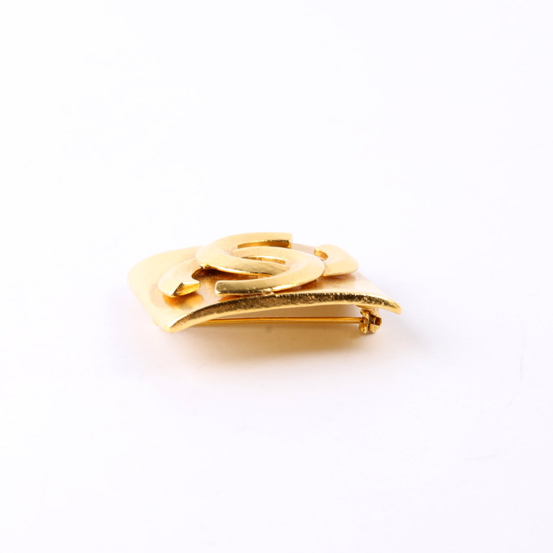 Chanel CC Logo Rhombus Brooch Gold