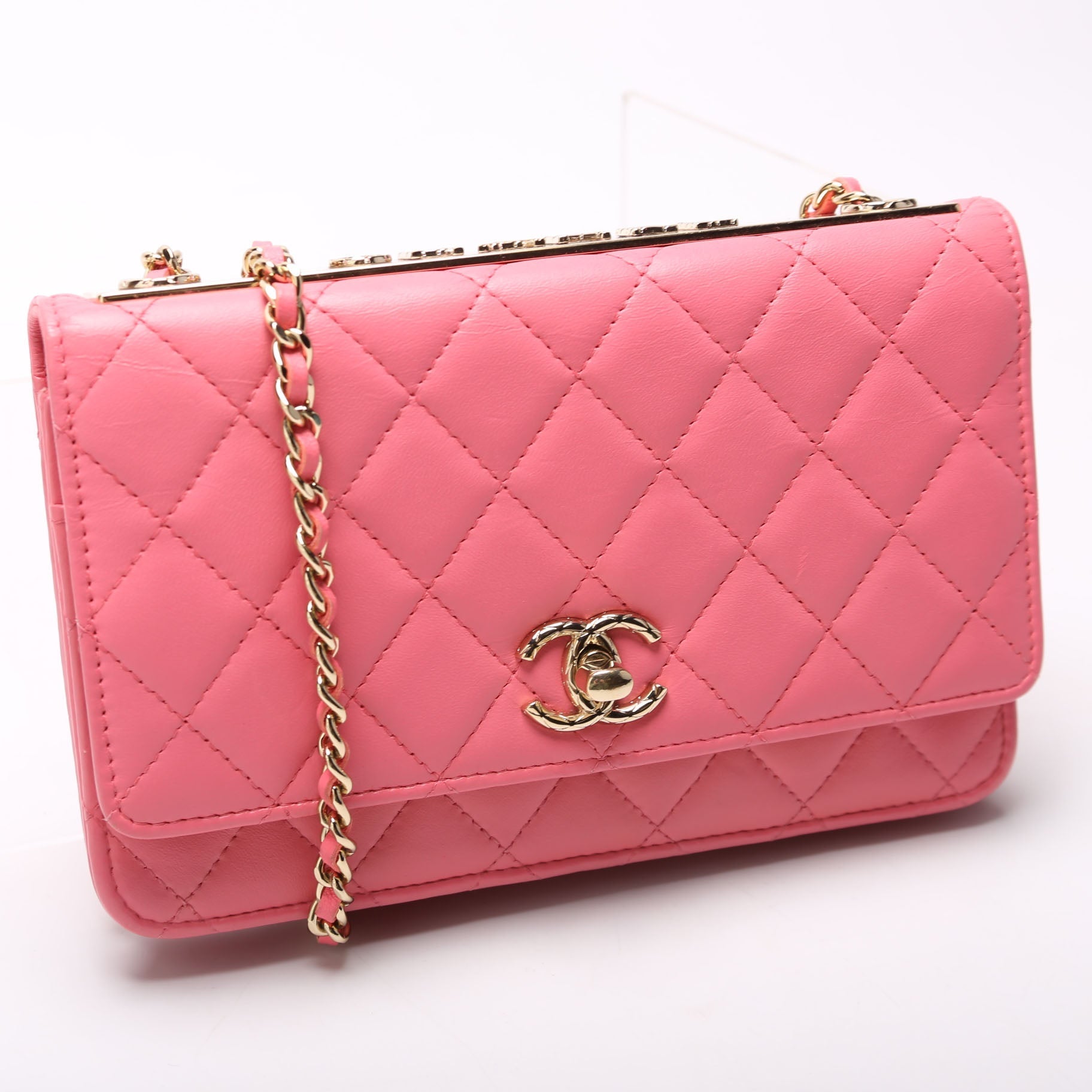 Chanel On Trendy CC Quilted Lambskin RFID Pink Wallet Case