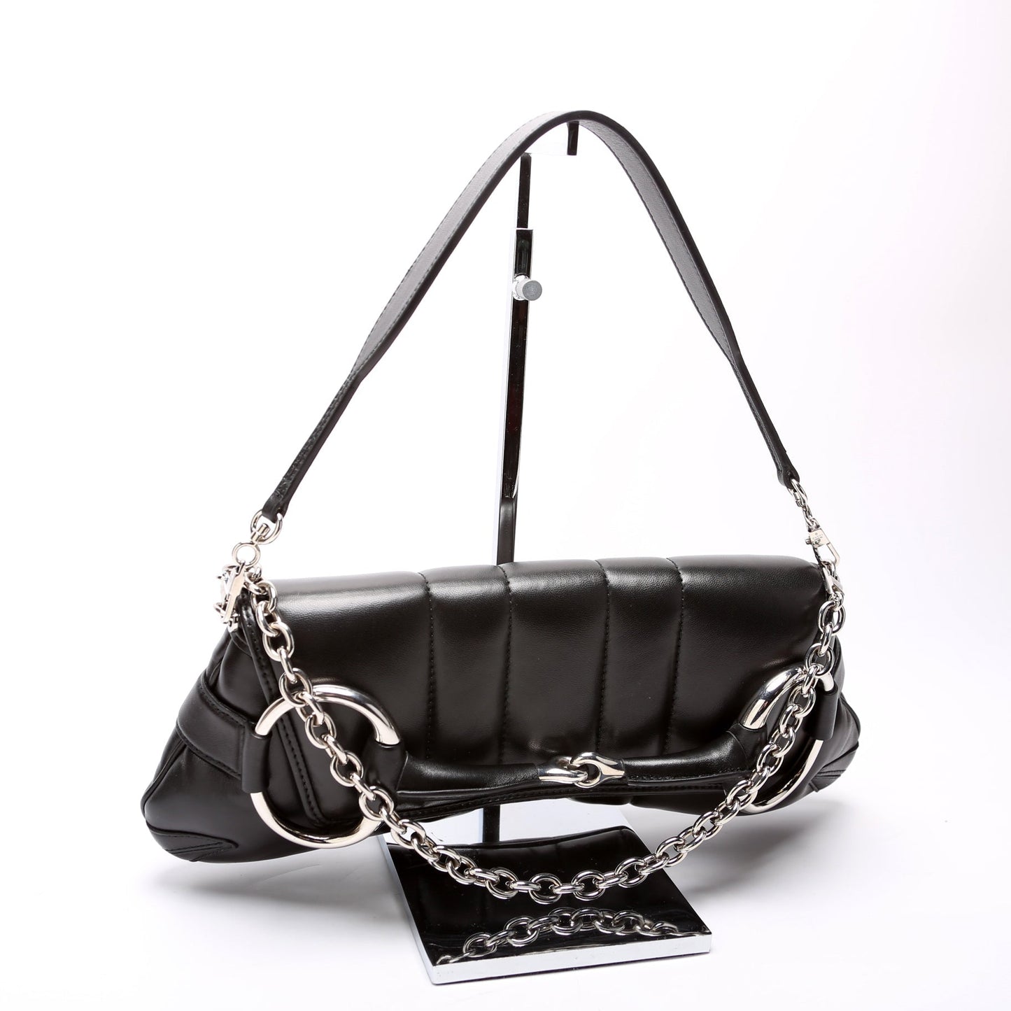 Gucci Vertical Maxi Horsebit Quilted Black Medium Chain Shoulder Bag