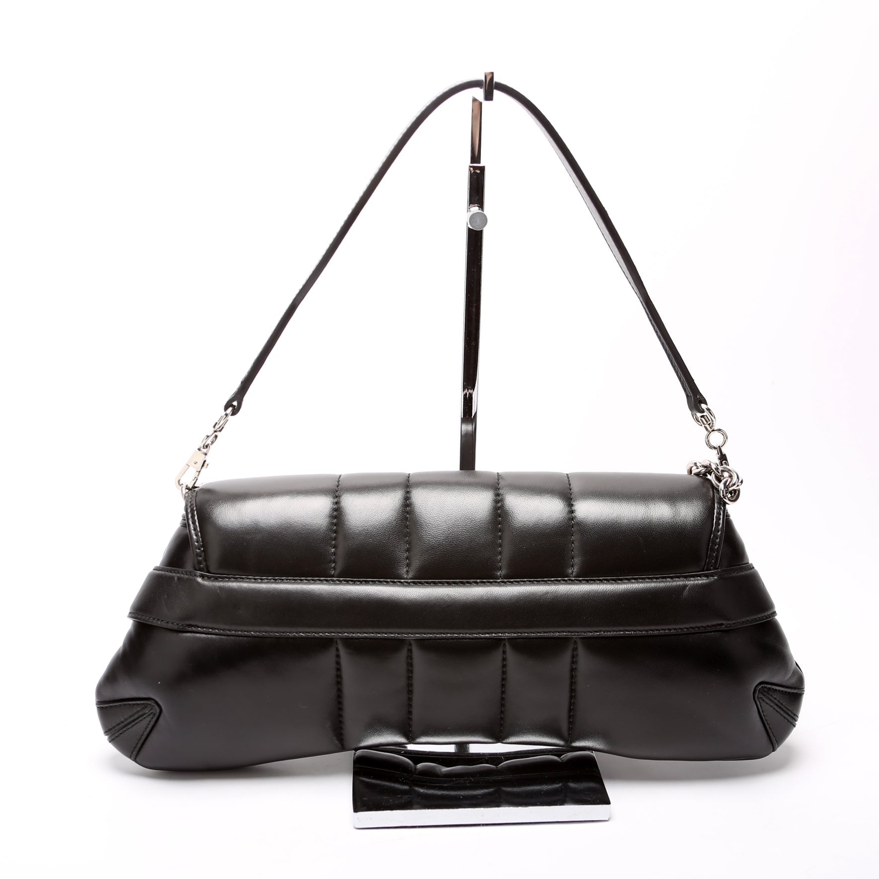 Gucci Vertical Maxi Horsebit Quilted Black Medium Chain Shoulder Bag