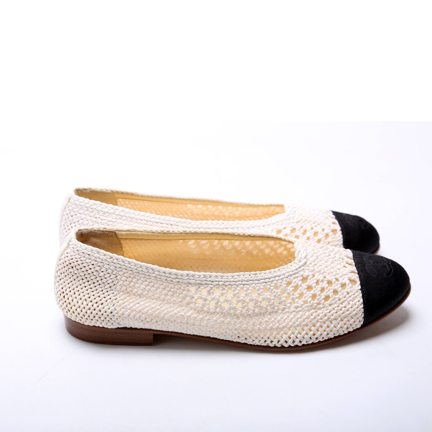 Chanel Crochet Cap Toe Ballet Flats Size 36.5 White/Black