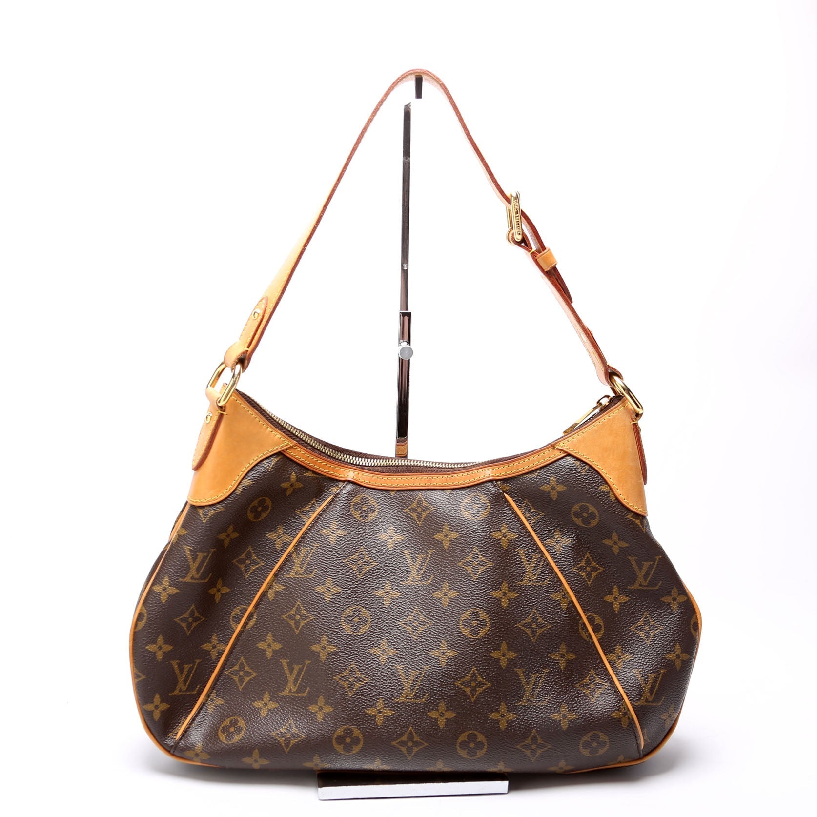 Louis Vuitton Thames Monogram GM Handbag