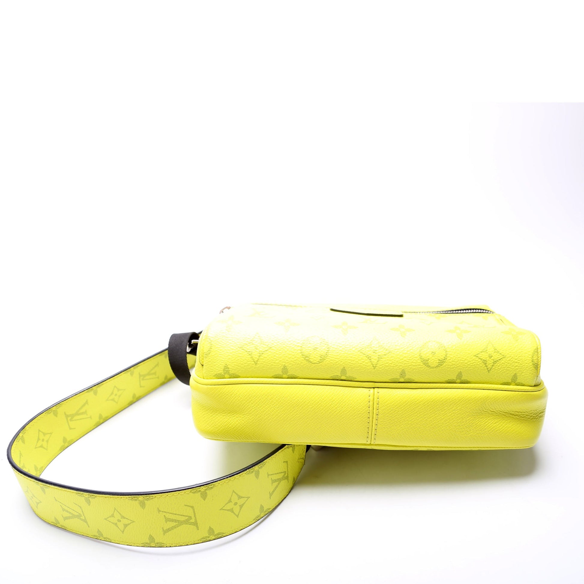 Louis Vuitton Outdoor Messenger Tiagarama Crossbody Bag Tiagarama 1
