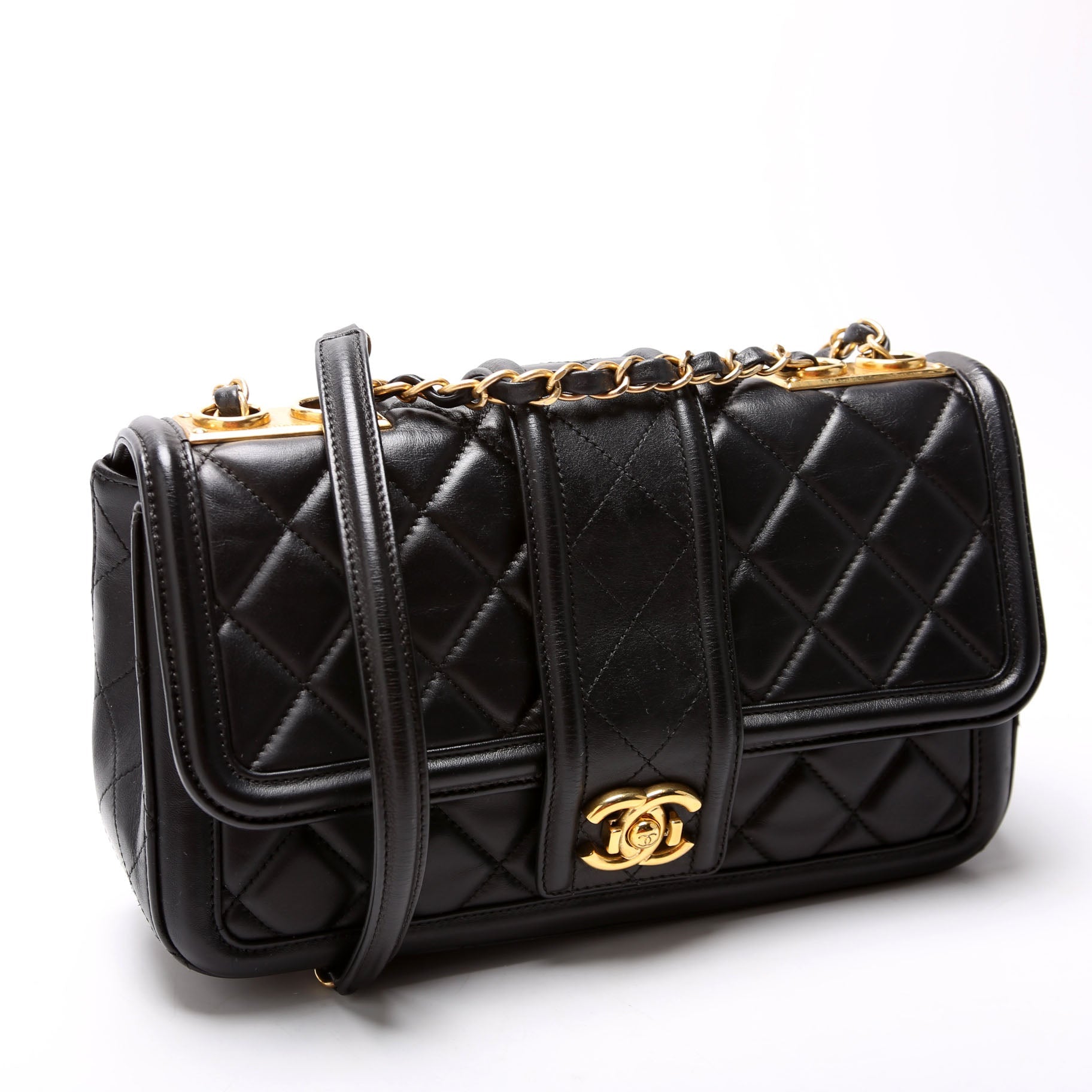 Chanel Elegant CC Flap Lambskin 21M Handbag