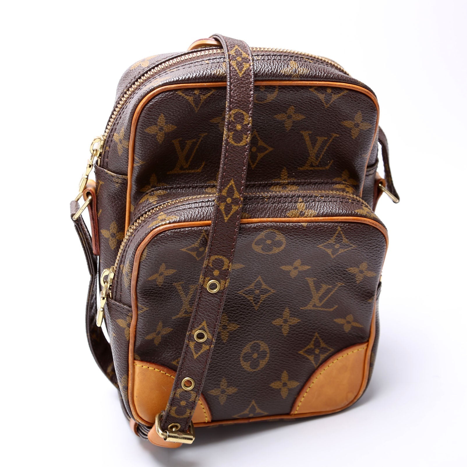 Louis Vuitton Amazone Monogram Handbag Monogram 39