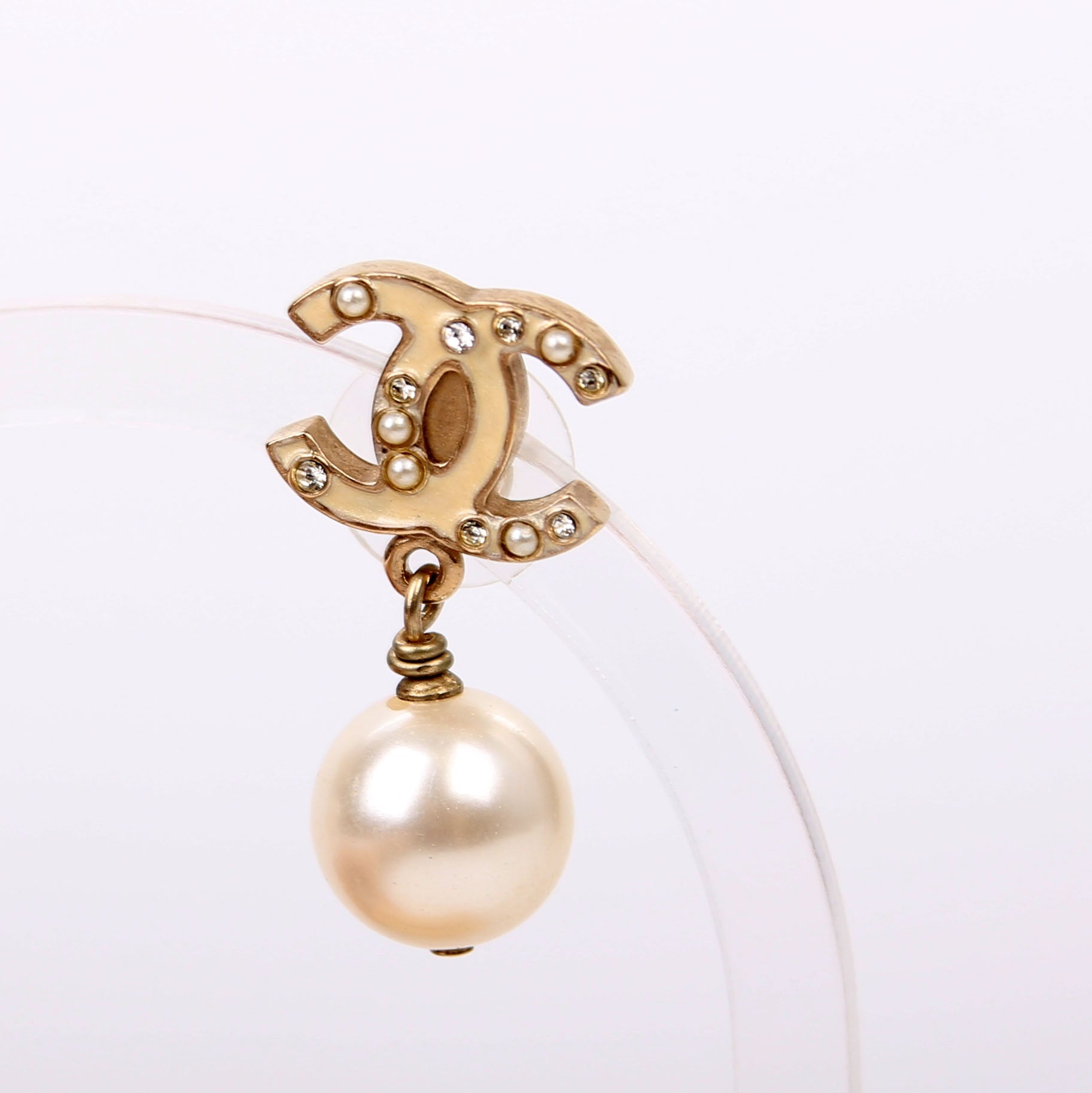 Chanel Enamel CC Pearl Drop Earrings Champagne