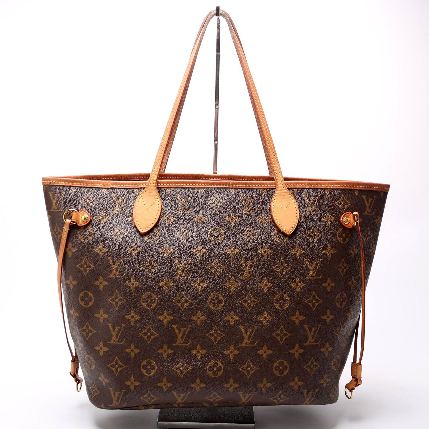 Louis Vuitton Neverfull MM Berry Monogram Tote Bag Berry 2