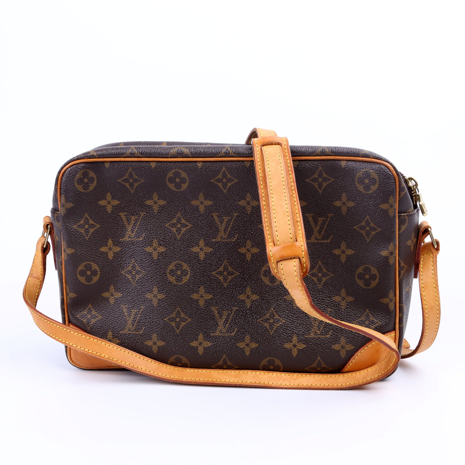 Louis Vuitton Trocodero 30 Monogram Handbag
