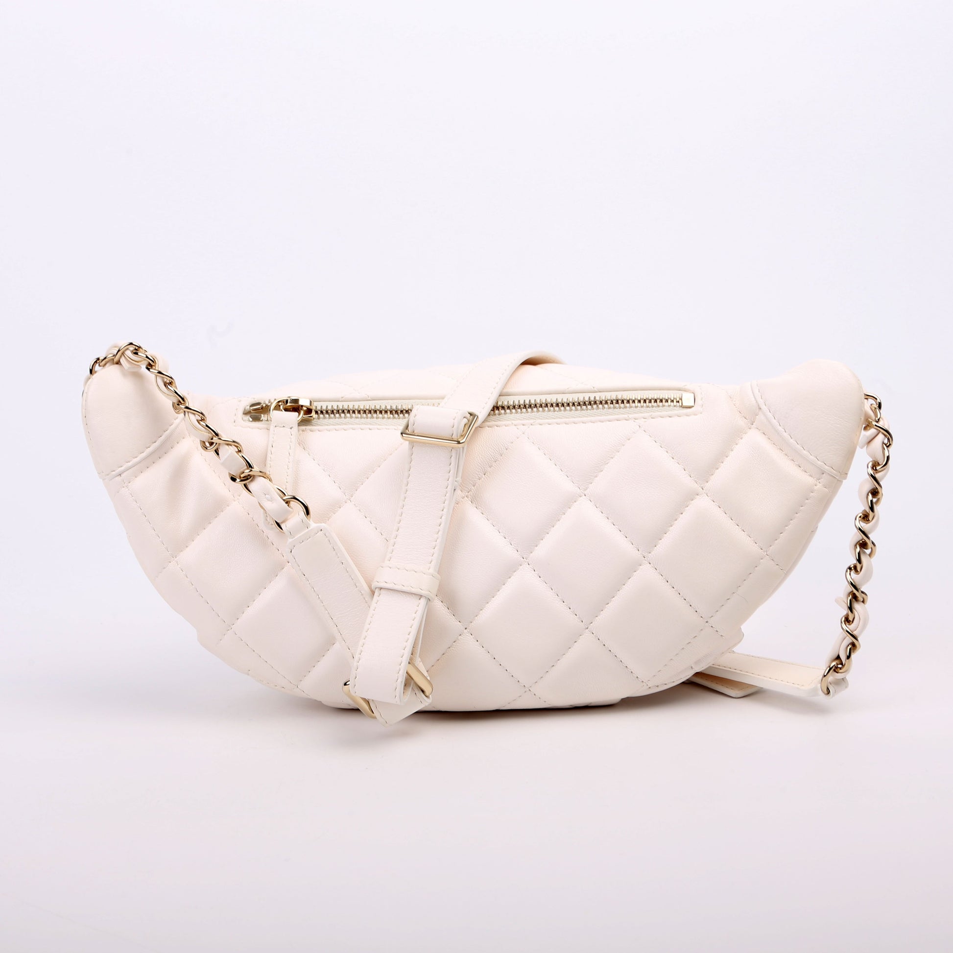 Chanel Matelasse Waist Chain Lambskin RFID White