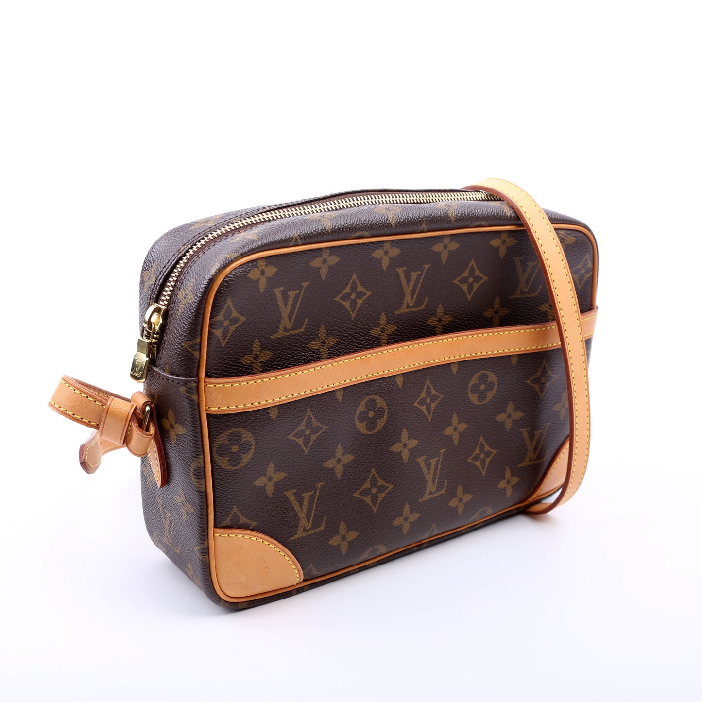 Louis Vuitton Trocadero 27 Monogram Handbag Monogram 34