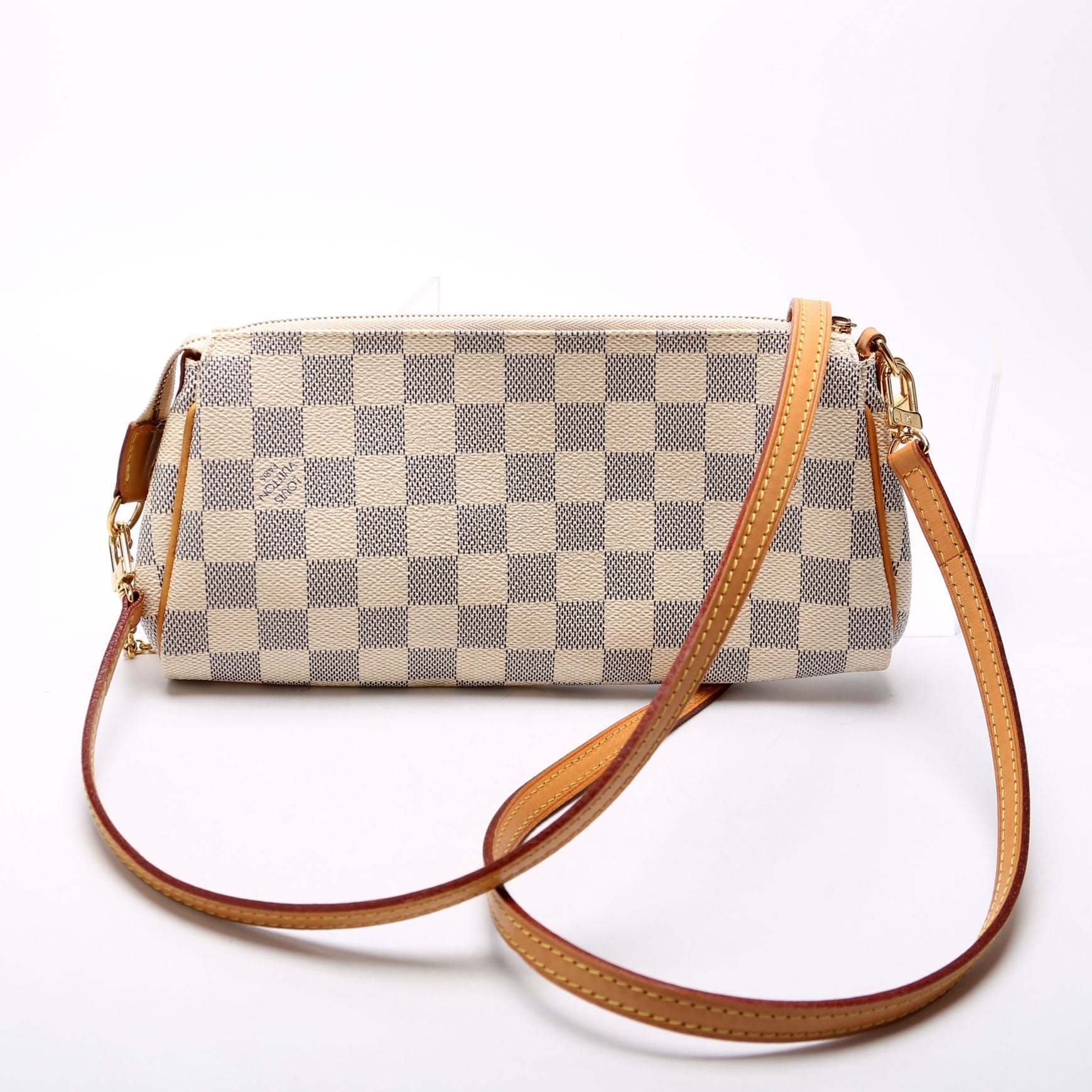 Louis Vuitton Eva Azur Damier Clutch Bag Azur 10
