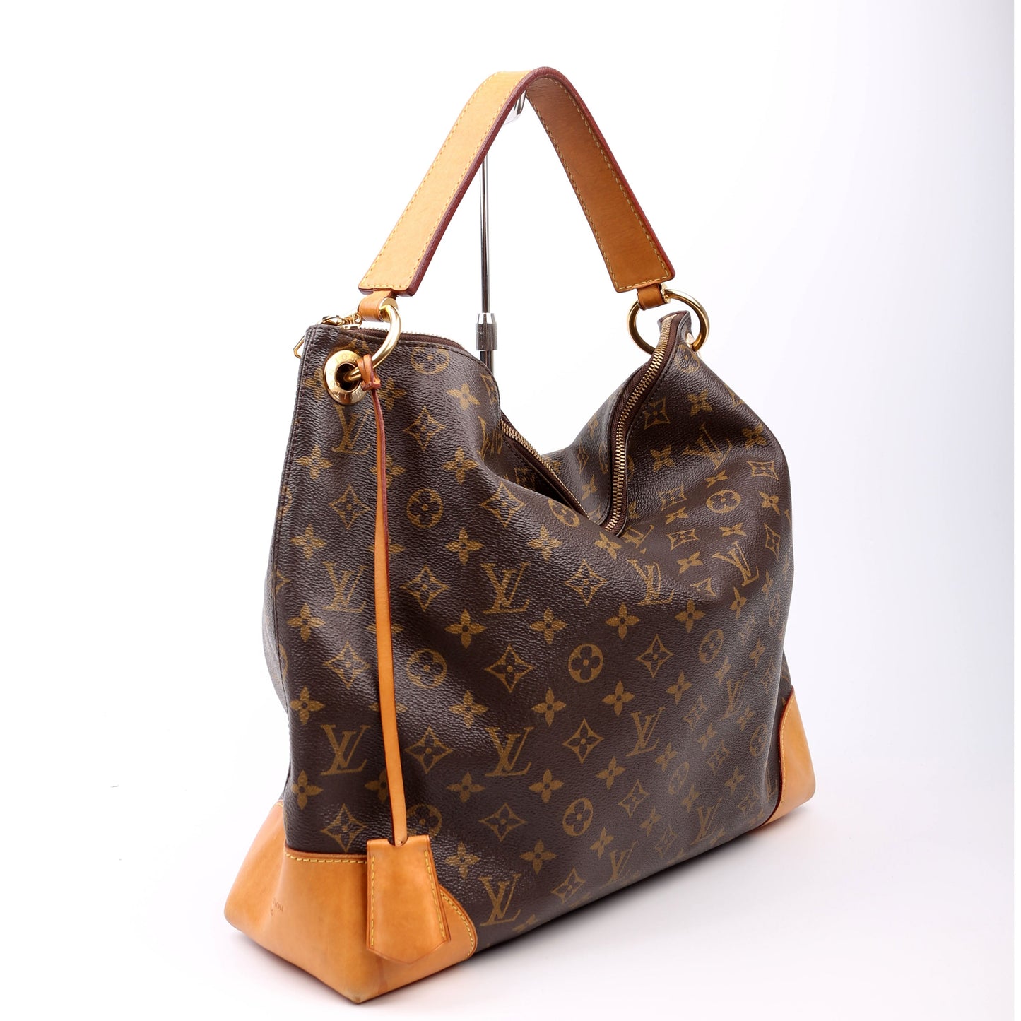 Louis Vuitton Berri MM Monogram Handbag Monogram 4