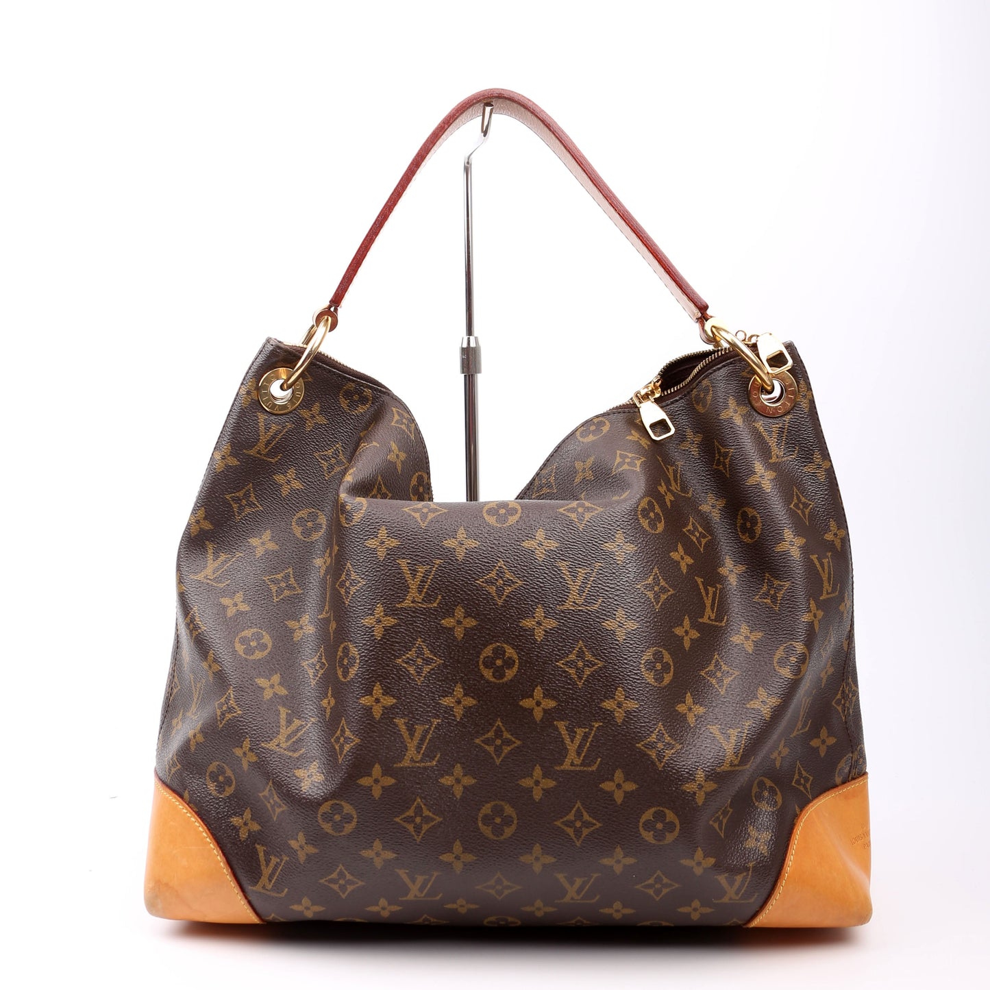 Louis Vuitton Berri MM Monogram Handbag Monogram 4
