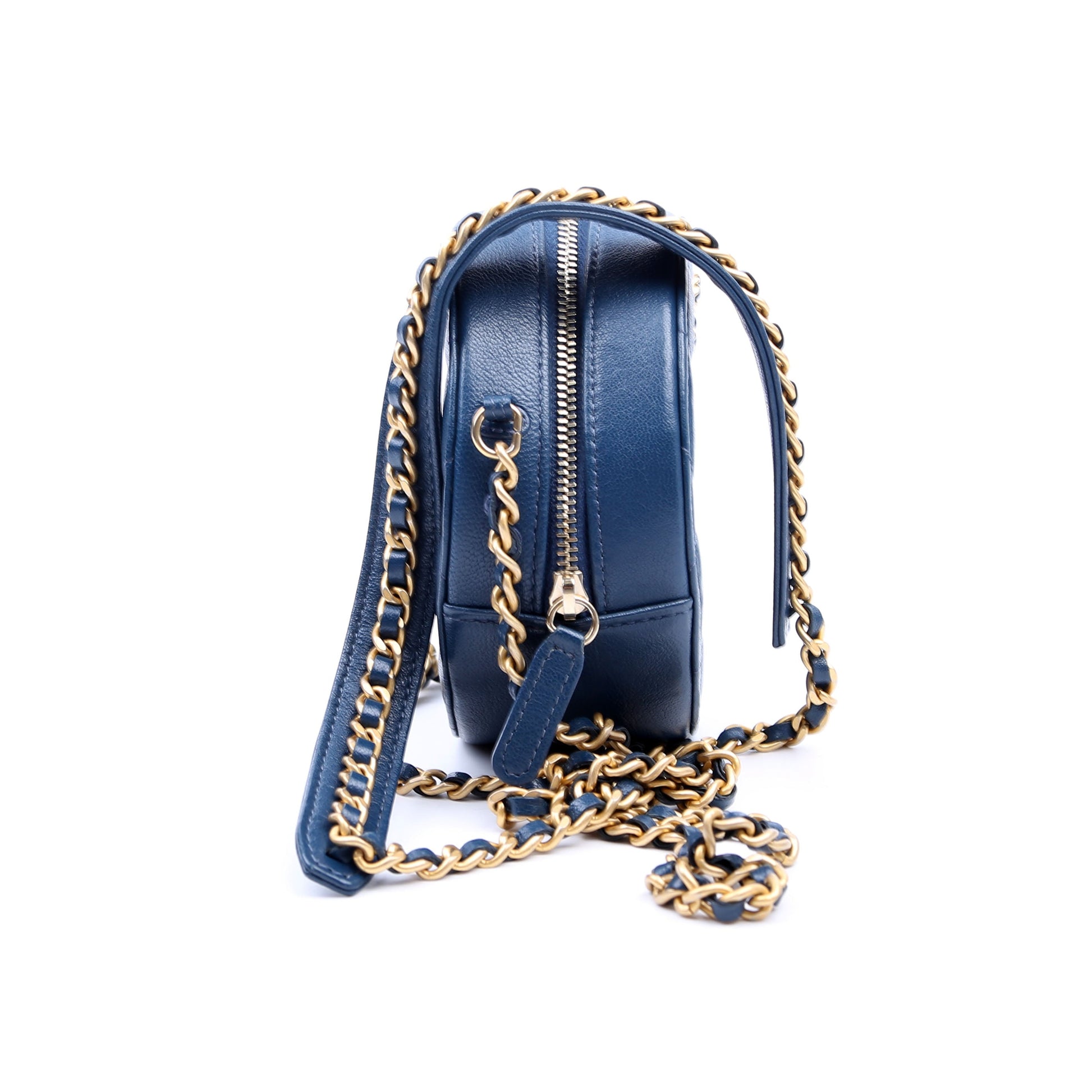 Chanel Infinity Round Quilted Lambskin 28M Blue Clutch Bag