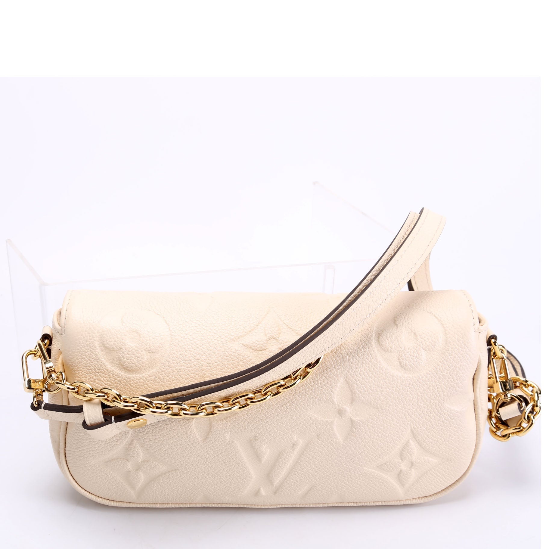 Louis Vuitton Ivy On Cream Empreinte Gold Wallet Case