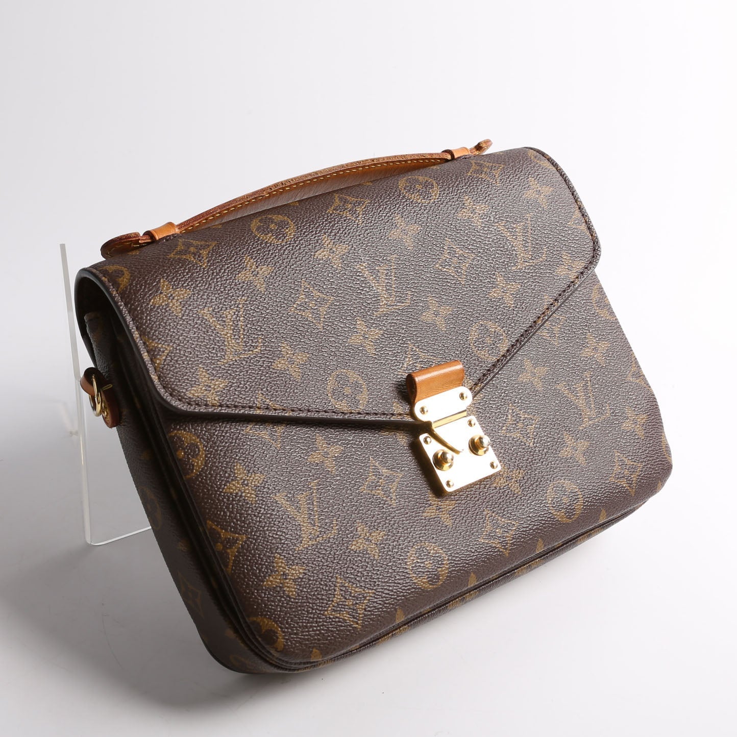 Louis Vuitton Pochette Metis Monogram Clutch Bag Monogram 79
