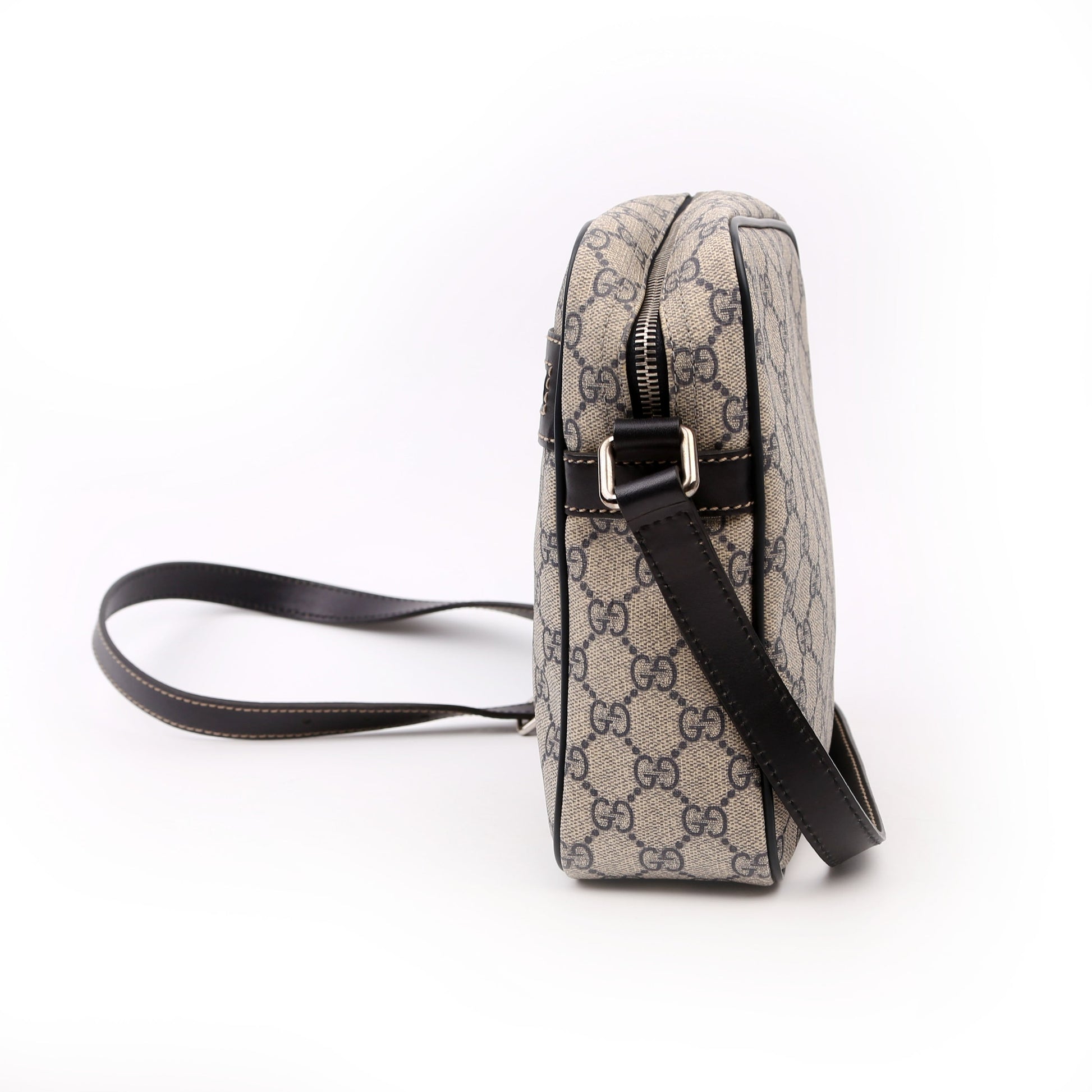 Gucci Supreme Shoulder Bag Black Beige