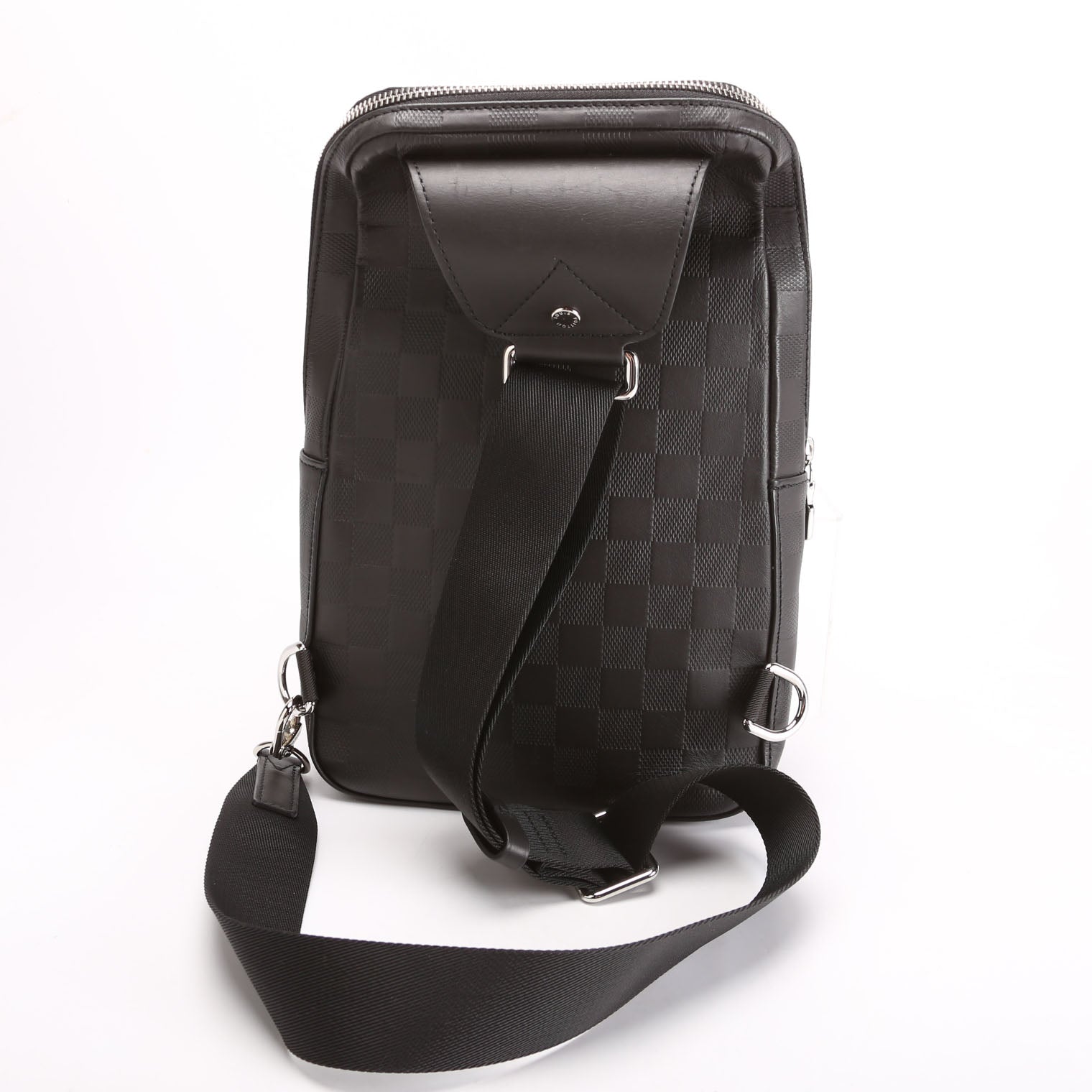 Louis Vuitton Avenue Sling Infini Leather Black Crossbody Bag Black 2