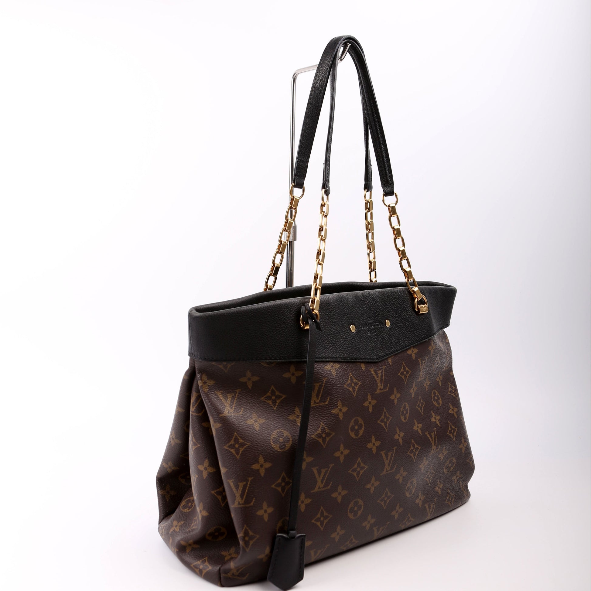Louis Vuitton Pallas Shopper Monogram Handbag Monogram 2