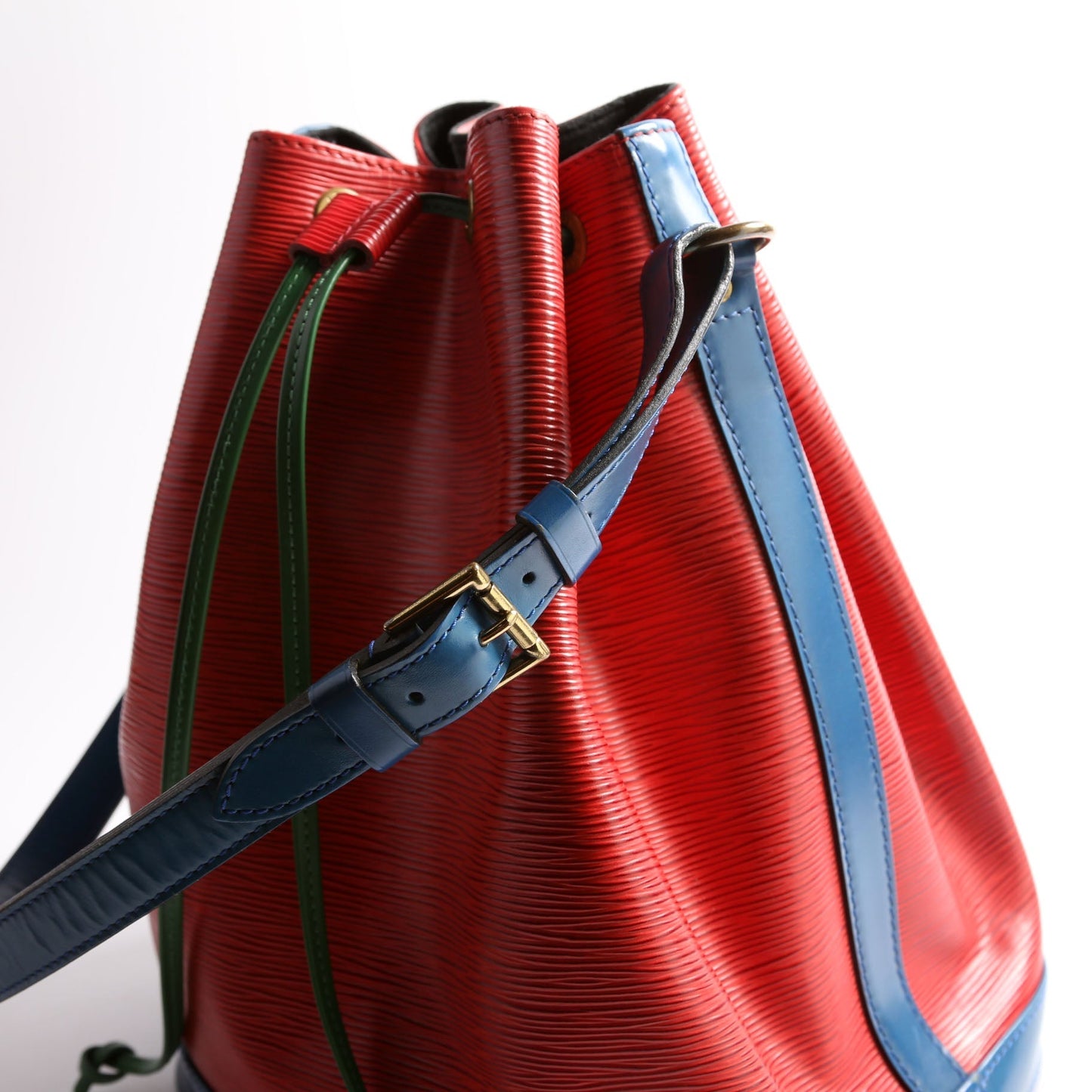 Louis Vuitton Noe Tri-Color Epi Multicolor Handbag