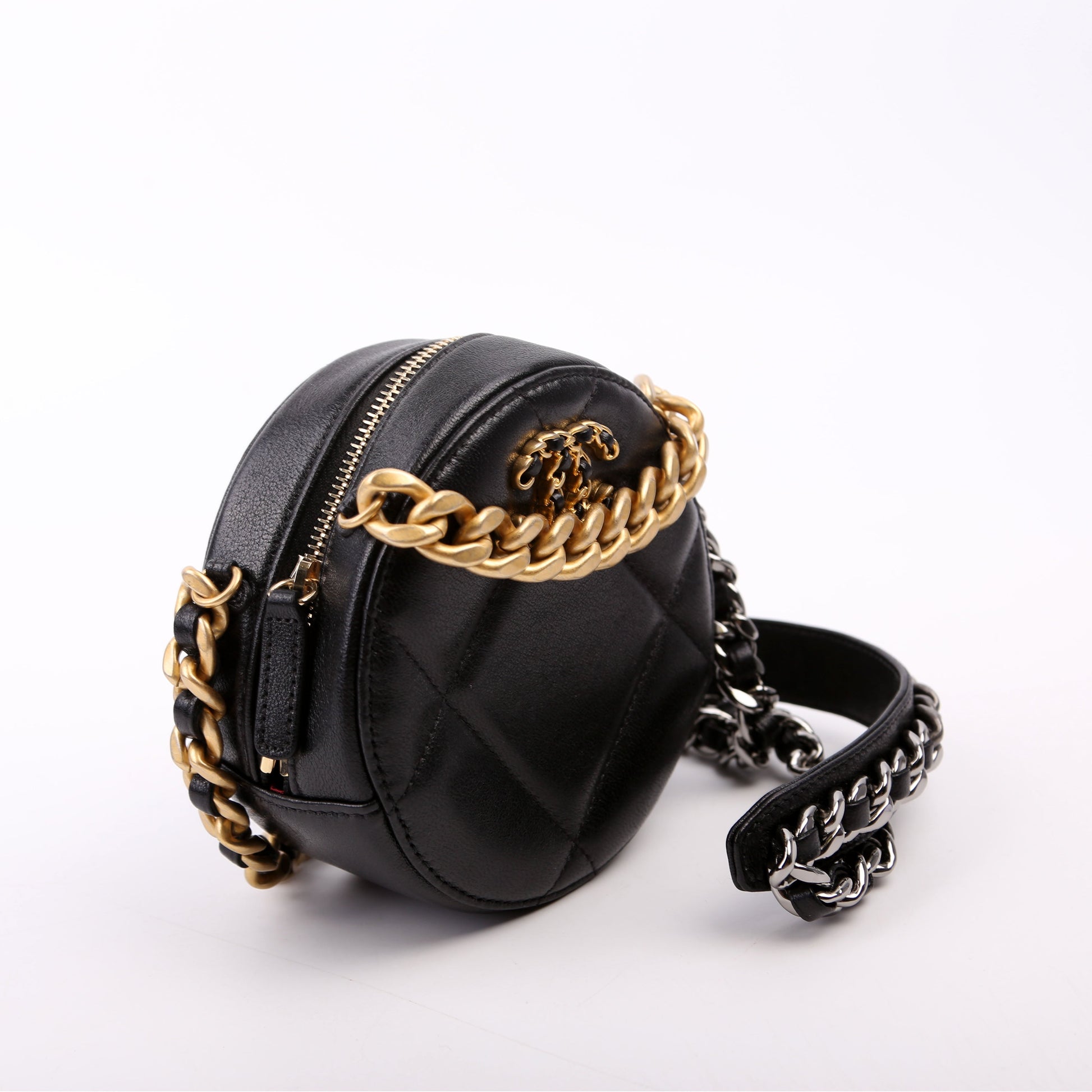 Chanel 19 Round Goarskin 29M Black Clutch Bag