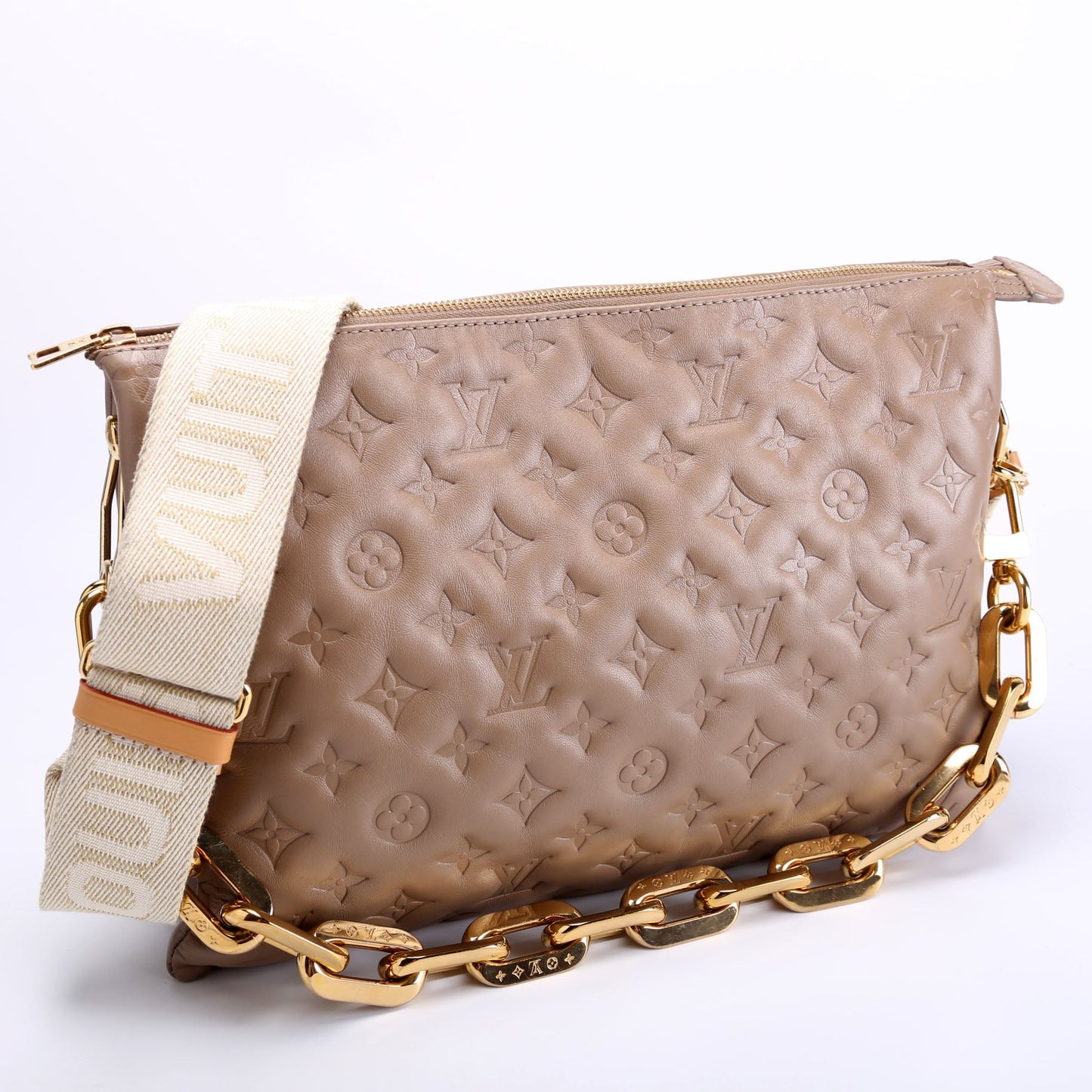 Louis Vuitton Coussin MM Lambksin Taupe Handbag