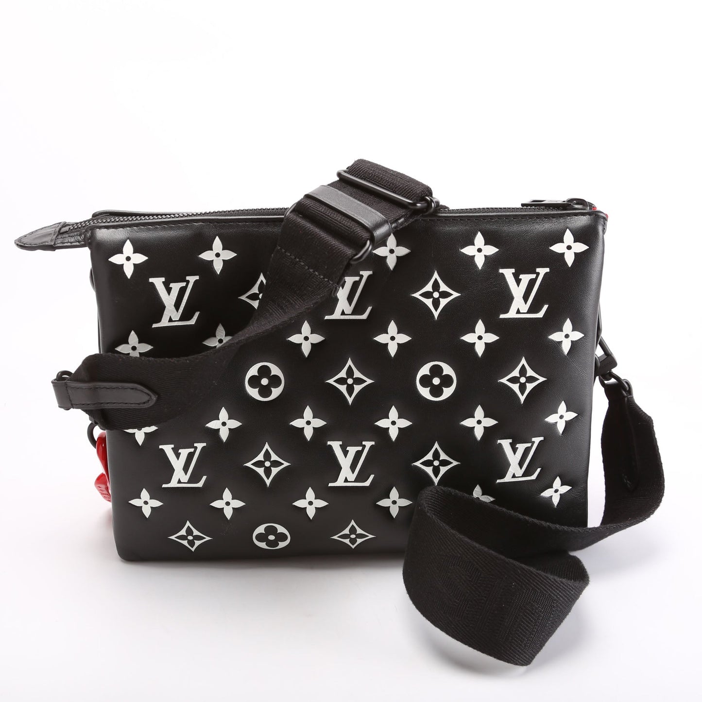 Louis Vuitton Coussin PM Lambskin Black Handbag Black 2