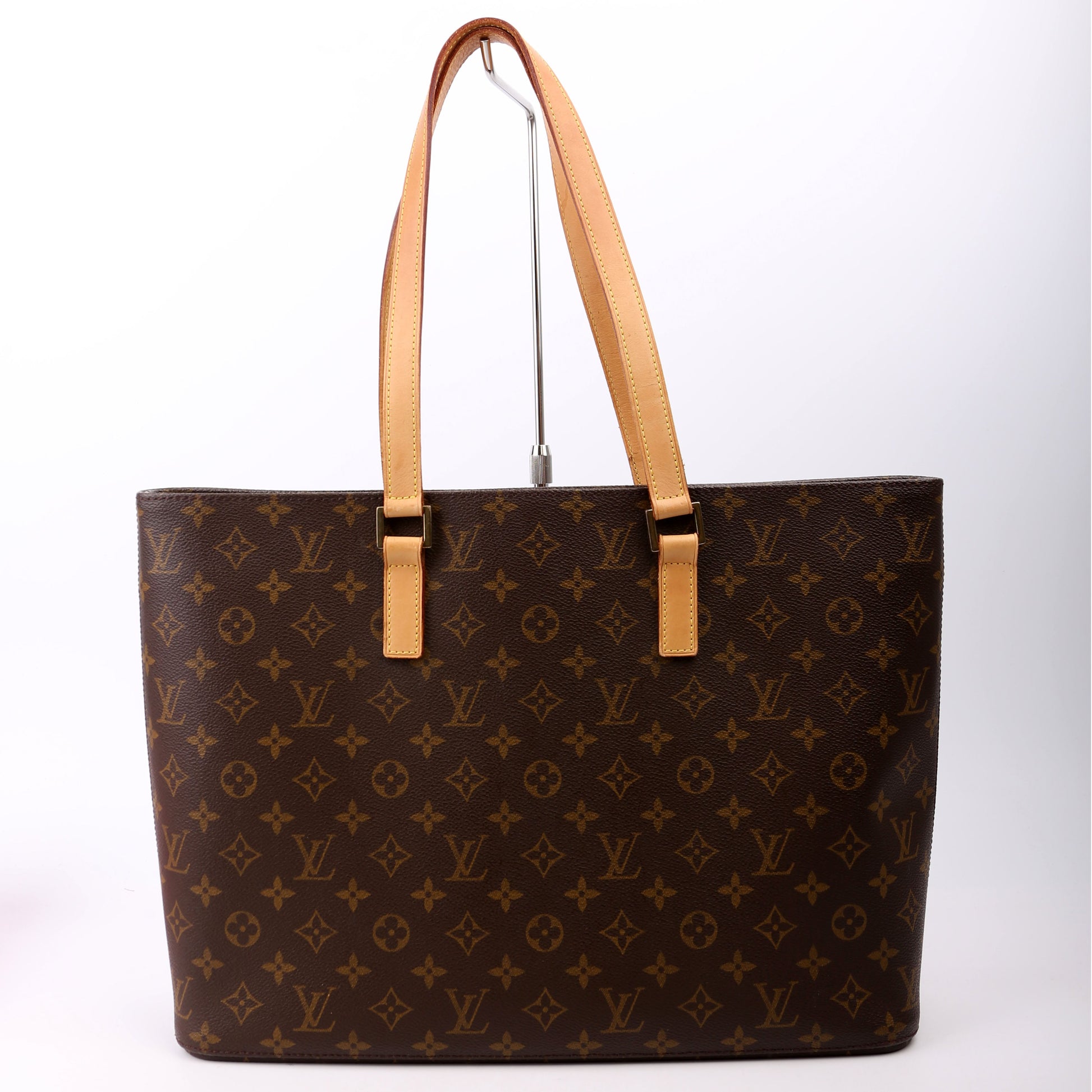 Louis Vuitton Luco Monogram Handbag Monogram 14
